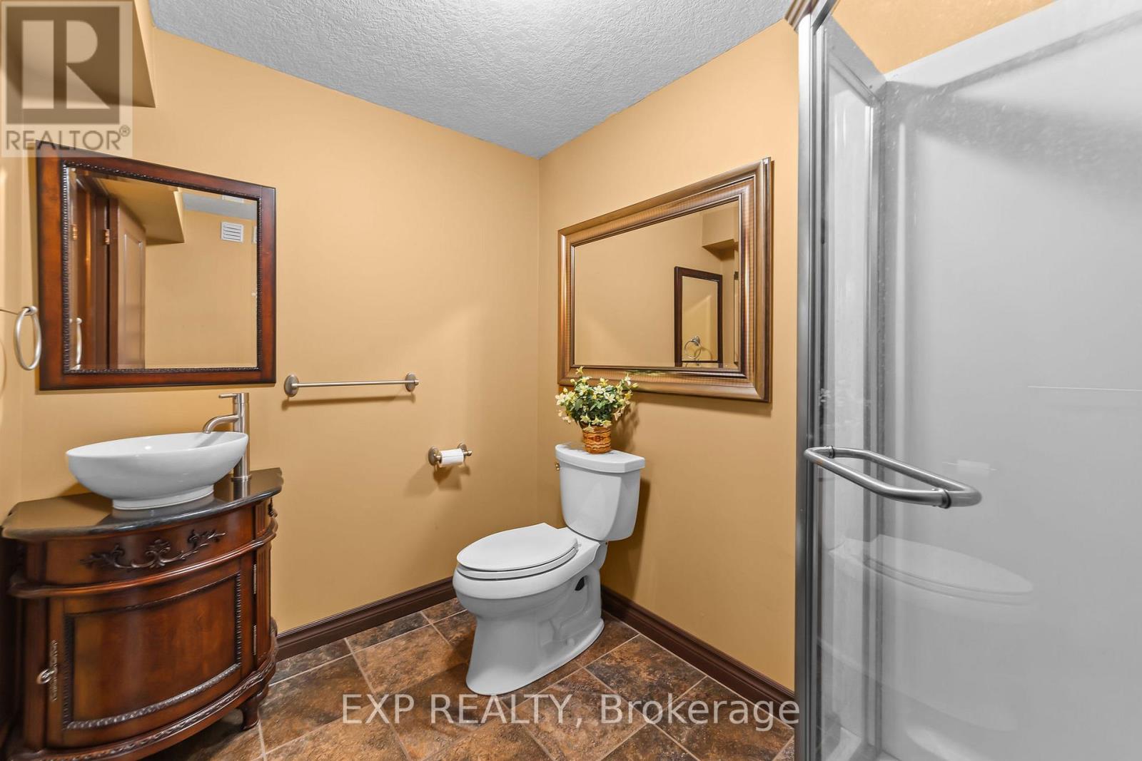 2137 Jack Nash Drive, London South (South A), Ontario  N6K 5R1 - Photo 29 - X12478519