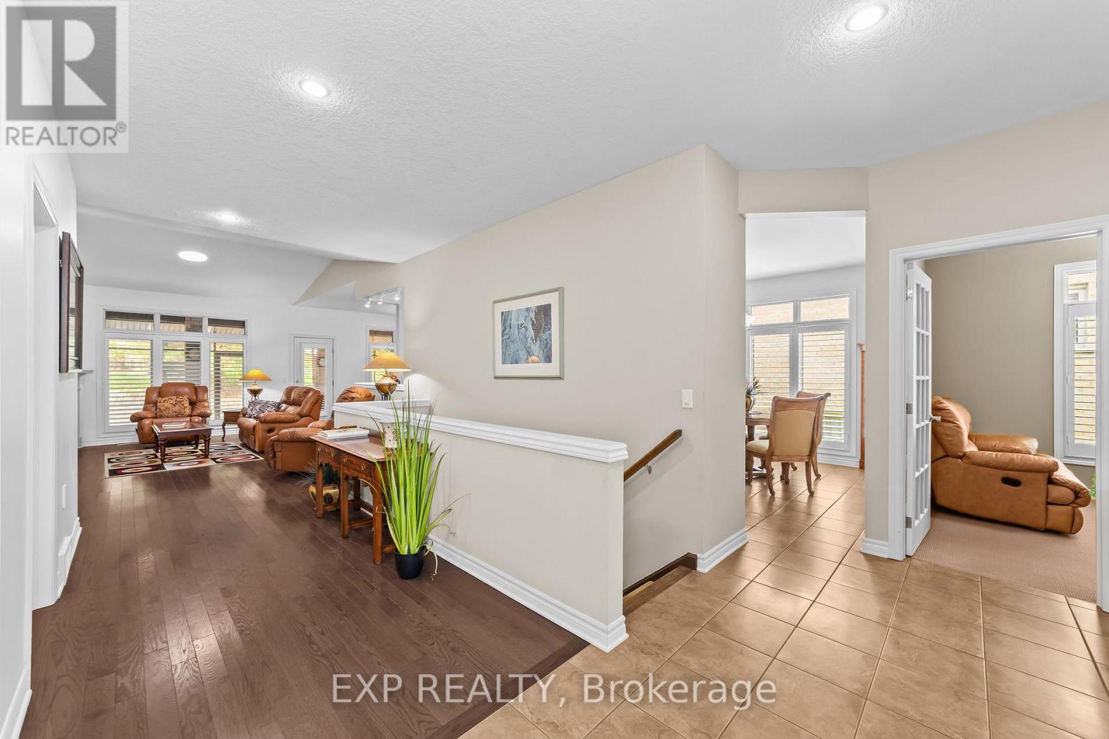 2137 Jack Nash Drive, London South (South A), Ontario  N6K 5R1 - Photo 6 - X12478519