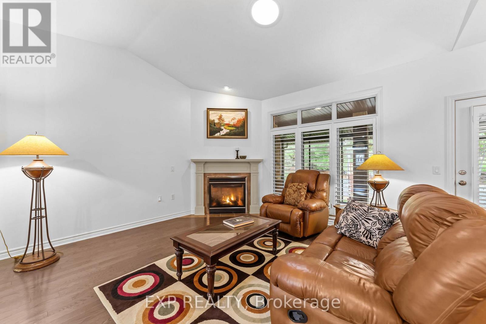 2137 Jack Nash Drive, London South (South A), Ontario  N6K 5R1 - Photo 8 - X12478519