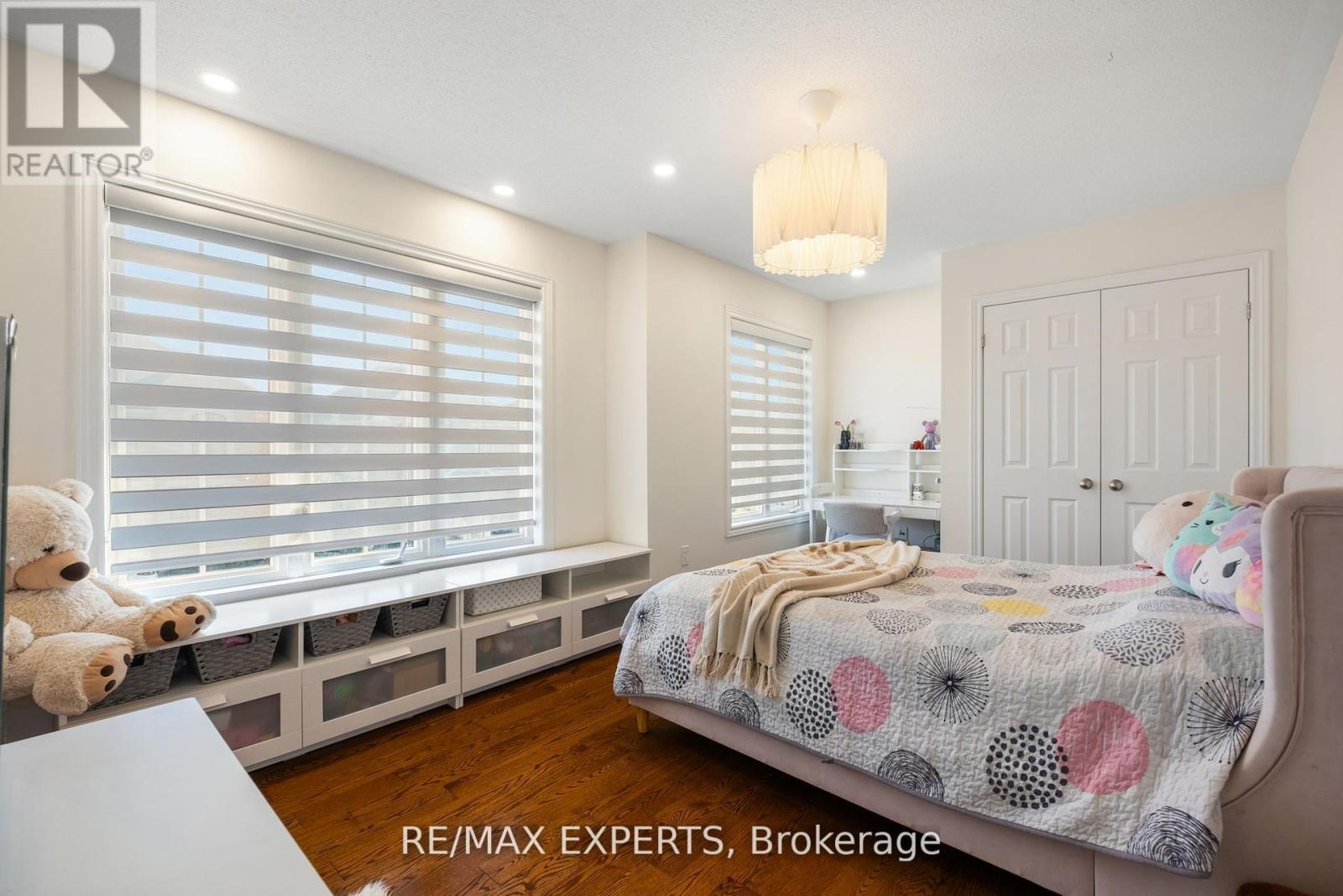 40 Heron Hollow Avenue, Richmond Hill, Ontario  L4E 0G9 - Photo 35 - N12478194