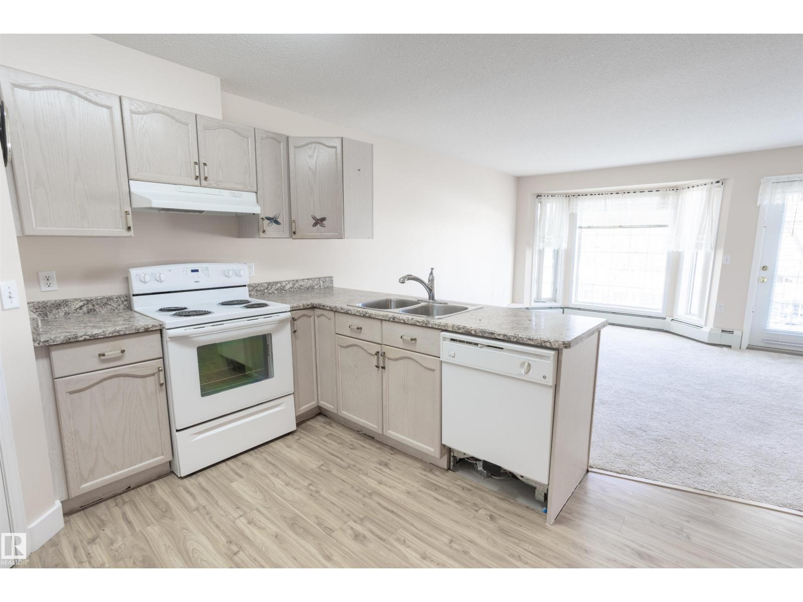 #262 13441 127 St Nw, Edmonton, Alberta  T5L 5B6 - Photo 2 - E4463195
