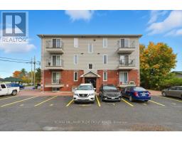 100 - 902 NOTRE DAME STREET, Russell, Ontario