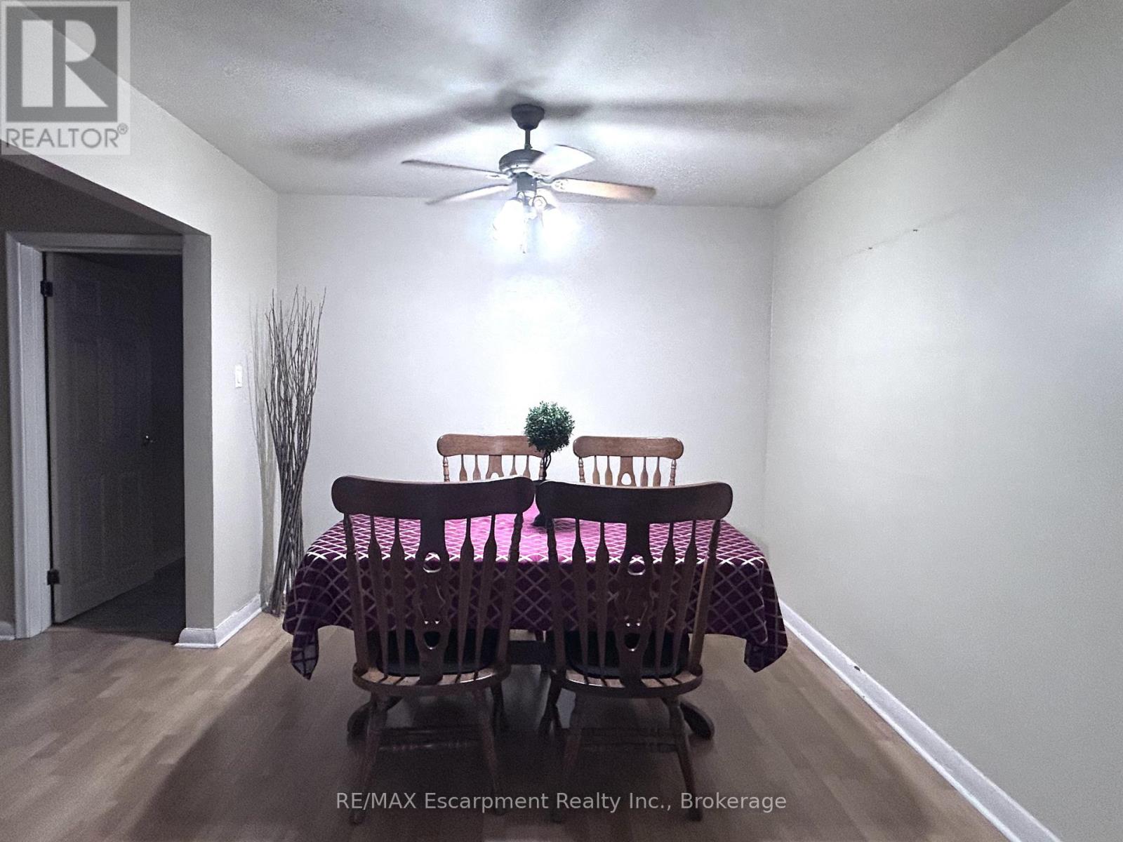 65 Fairfield Avenue, Toronto, Ontario  M8W 1R6 - Photo 20 - W12478511