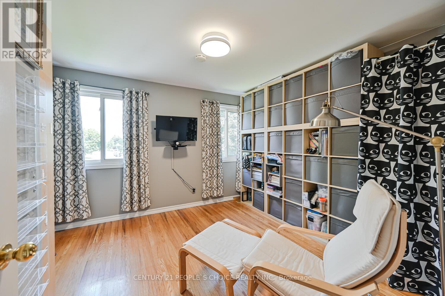 2 Fontaine Court, Brampton (Southgate), Ontario  L6T 3J2 - Photo 27 - W12418679