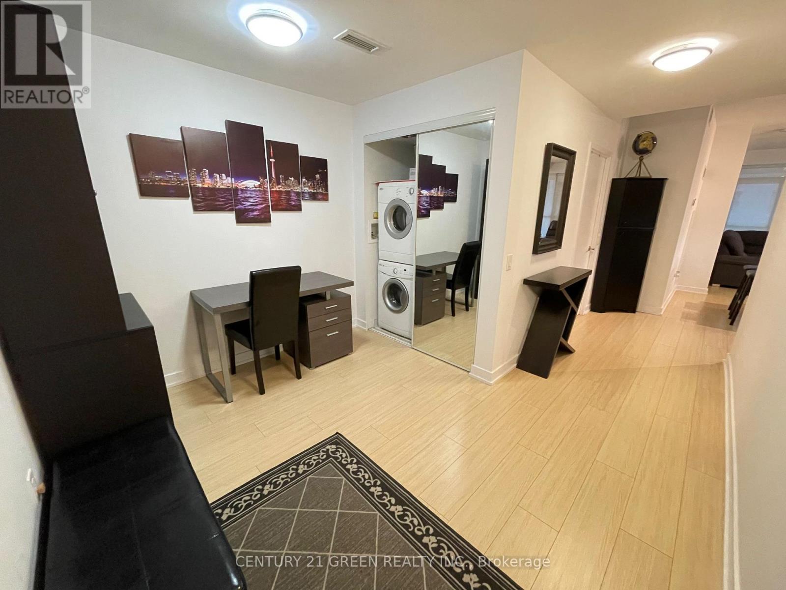 201 - 85 Queens Wharf Road, Toronto, Ontario  M5V 0J9 - Photo 10 - C12475609