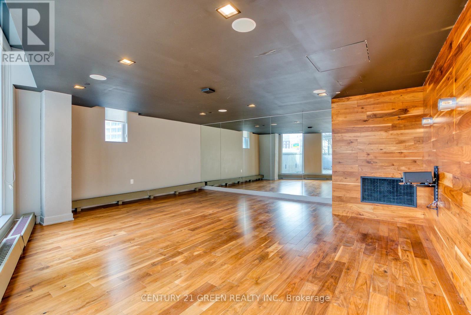 201 - 85 Queens Wharf Road, Toronto, Ontario  M5V 0J9 - Photo 22 - C12475609