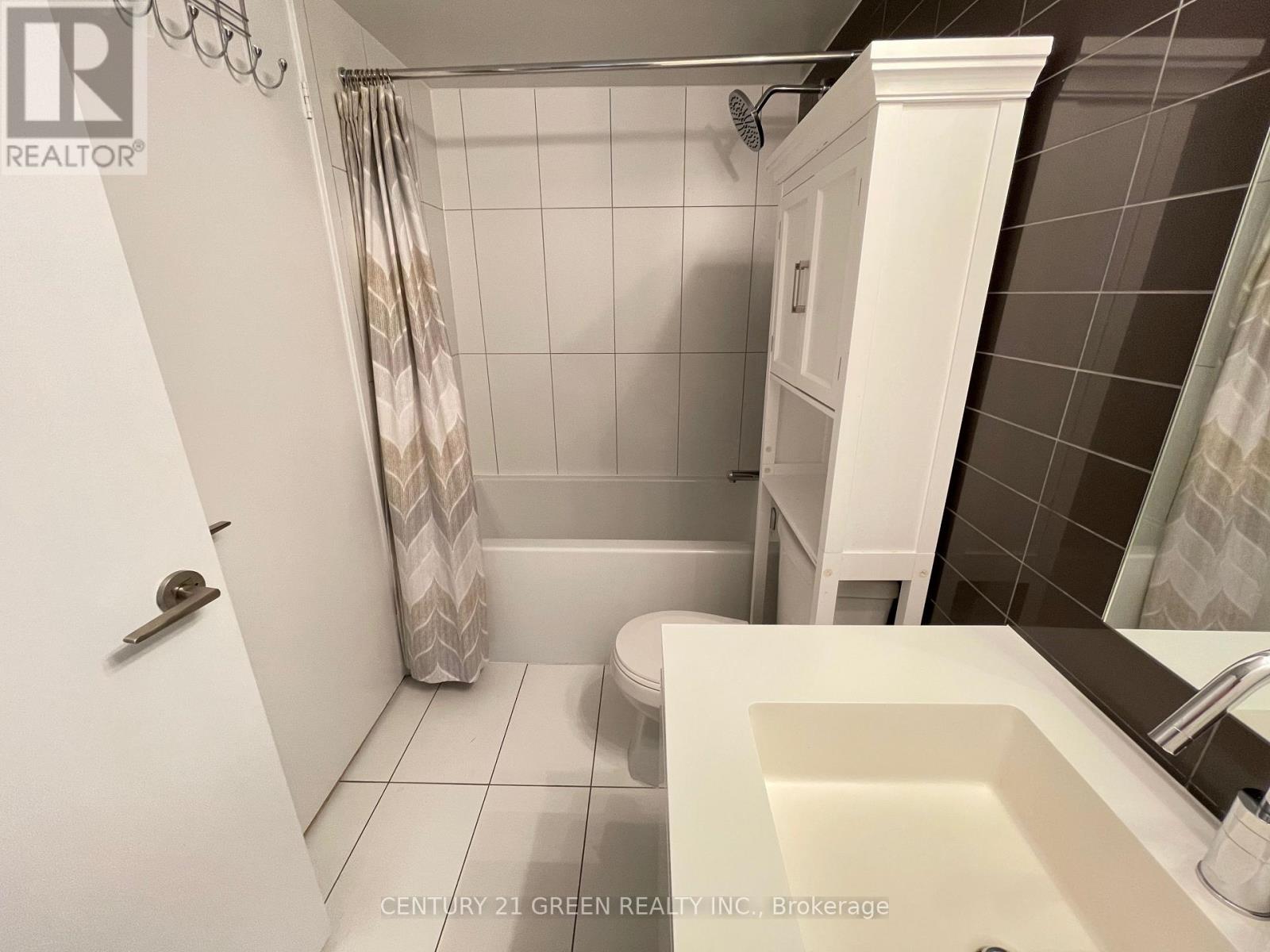 201 - 85 Queens Wharf Road, Toronto, Ontario  M5V 0J9 - Photo 12 - C12475609