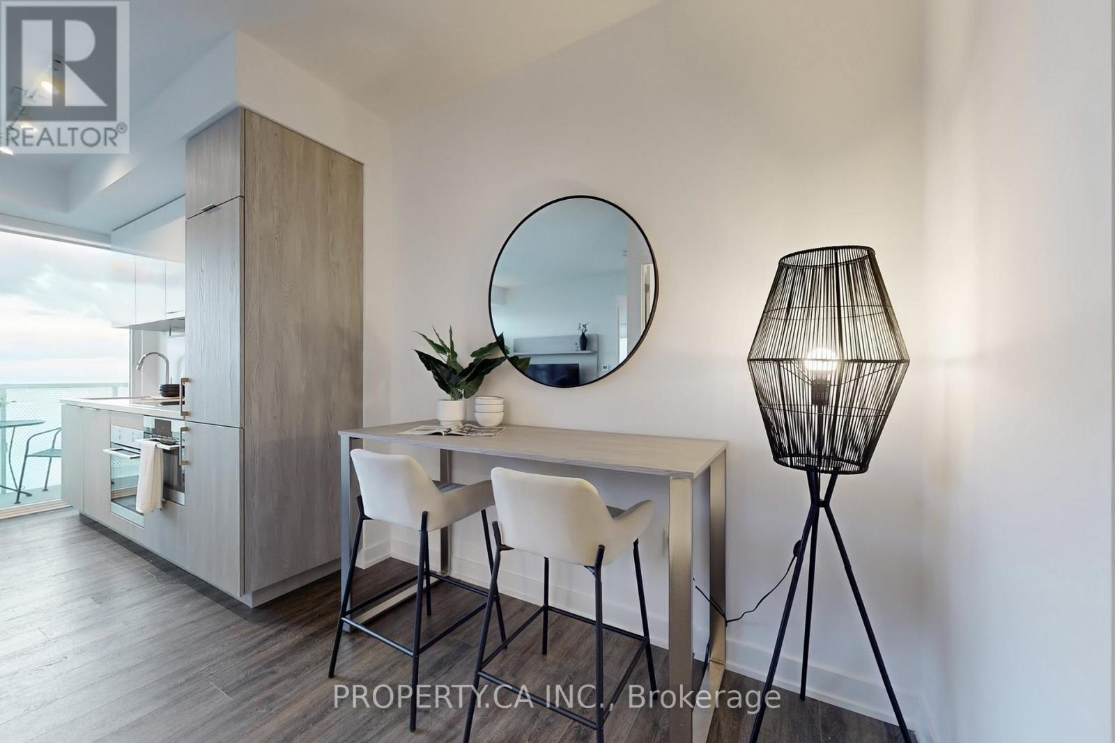 2209 - 15 Queens Quay E, Toronto, Ontario  M5E 0C5 - Photo 7 - C12478292