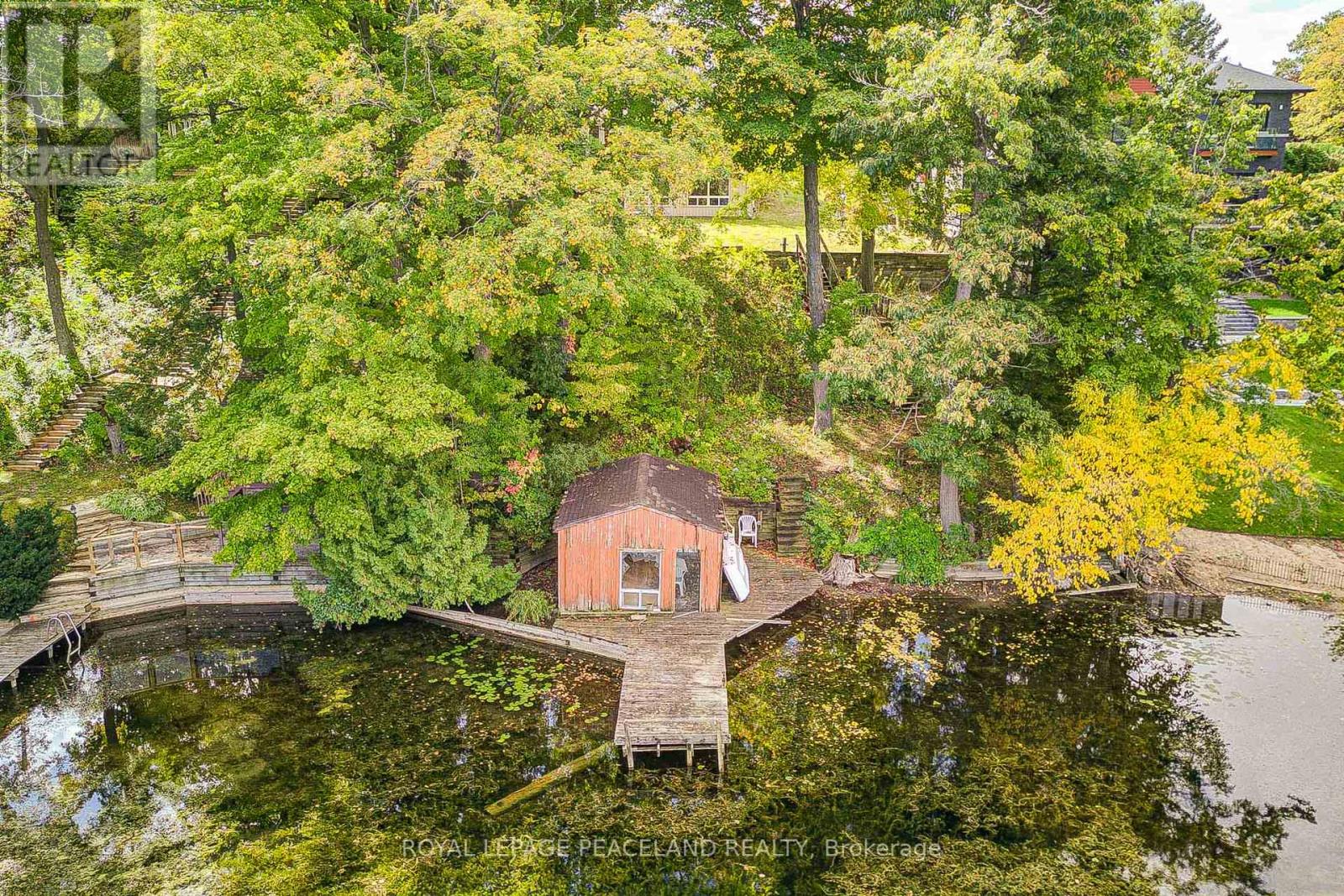 38 Lakeview Avenue, Whitchurch-Stouffville, Ontario  L4A 2H1 - Photo 45 - N12431368