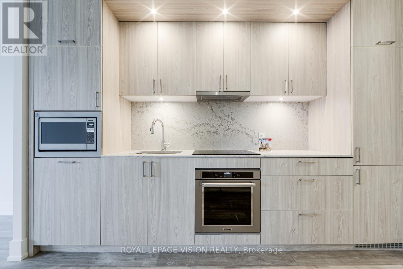 230 - 259 The Kingsway, Toronto (Edenbridge-Humber Valley), Ontario  M9A 0G2 - Photo 11 - W12426681