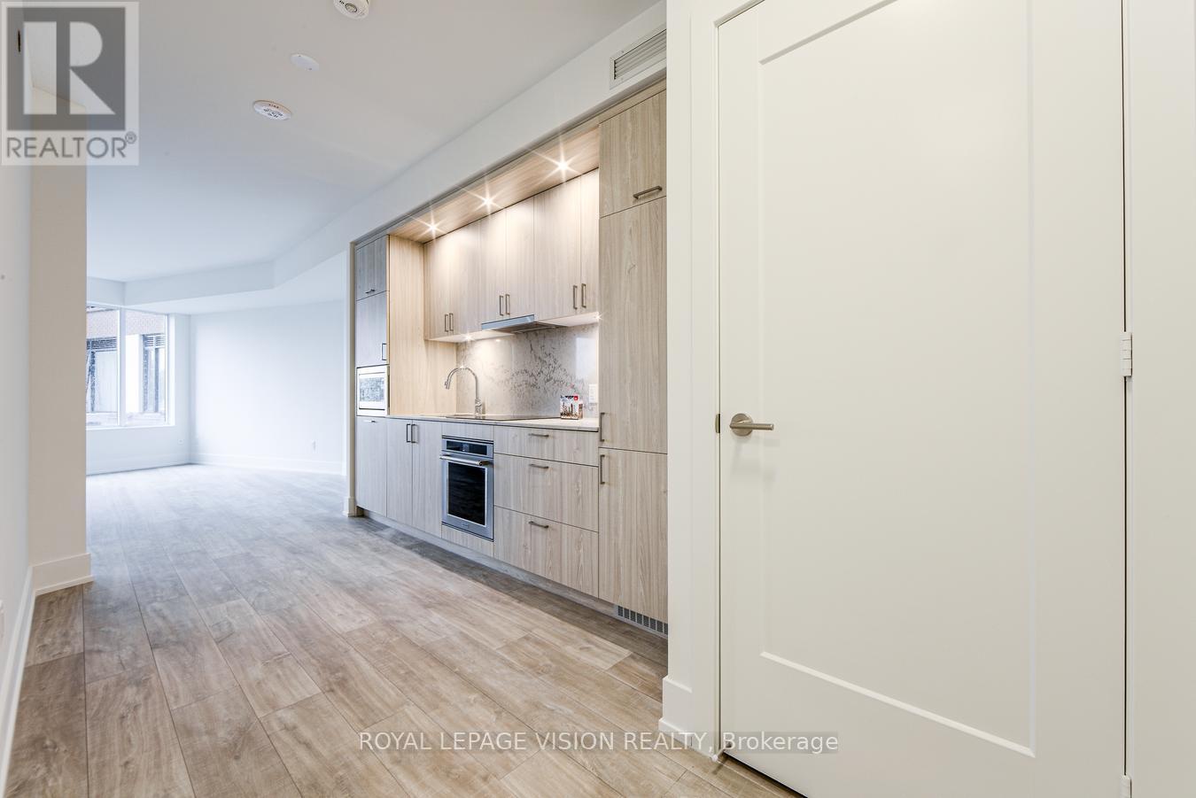 230 - 259 The Kingsway, Toronto (Edenbridge-Humber Valley), Ontario  M9A 0G2 - Photo 9 - W12426681