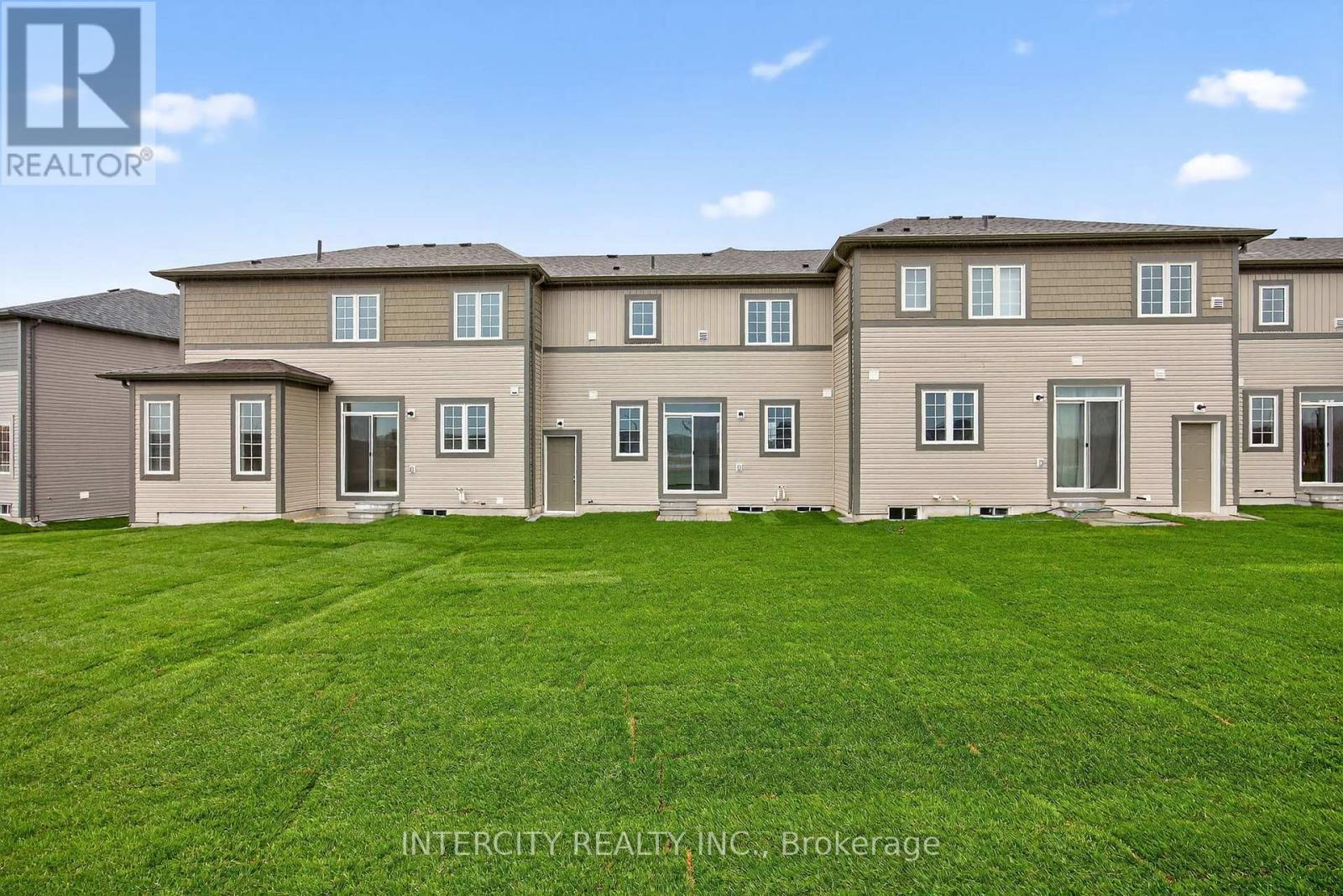 15 Avalon Drive, Wasaga Beach, Ontario  L9R 0M2 - Photo 31 - S12478011