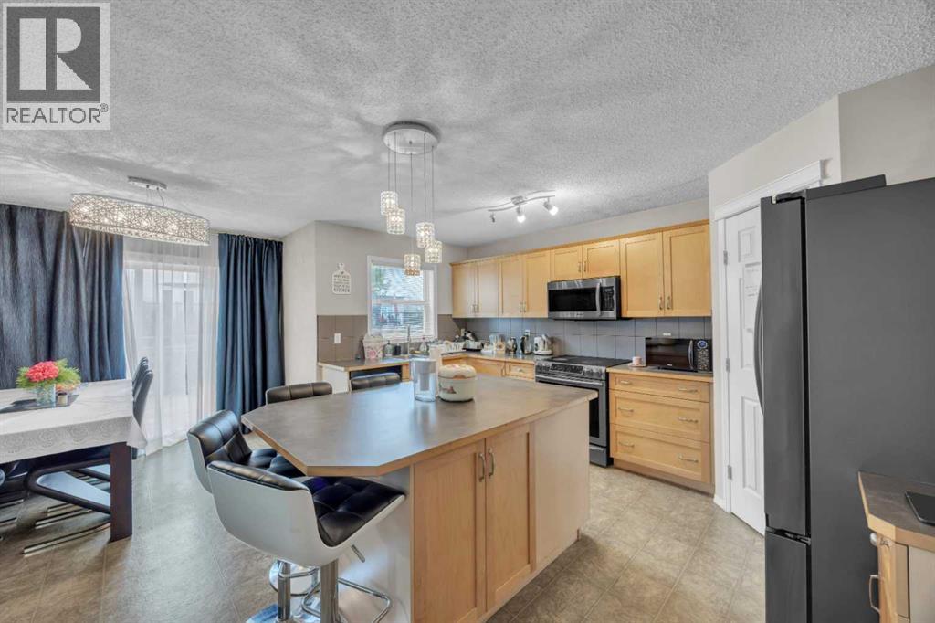 814 Copperfield Boulevard Se, Calgary, Alberta  T2Z 4R7 - Photo 18 - A2266120