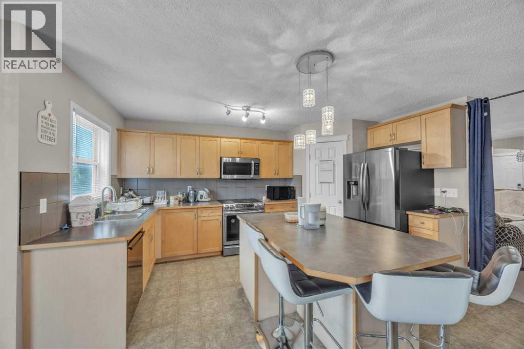 814 Copperfield Boulevard Se, Calgary, Alberta  T2Z 4R7 - Photo 19 - A2266120