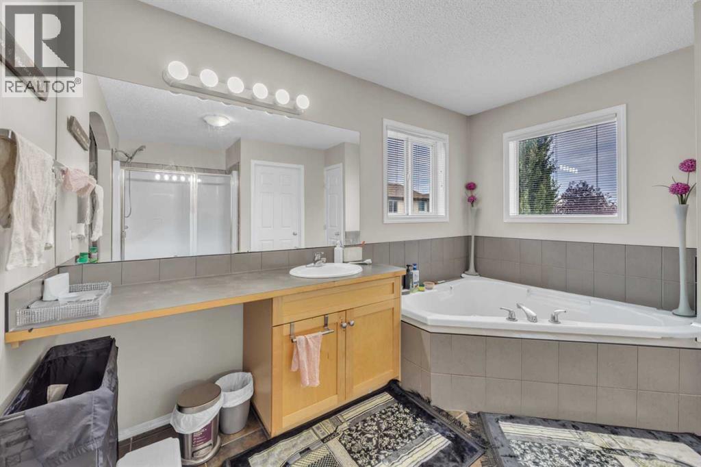 814 Copperfield Boulevard Se, Calgary, Alberta  T2Z 4R7 - Photo 25 - A2266120