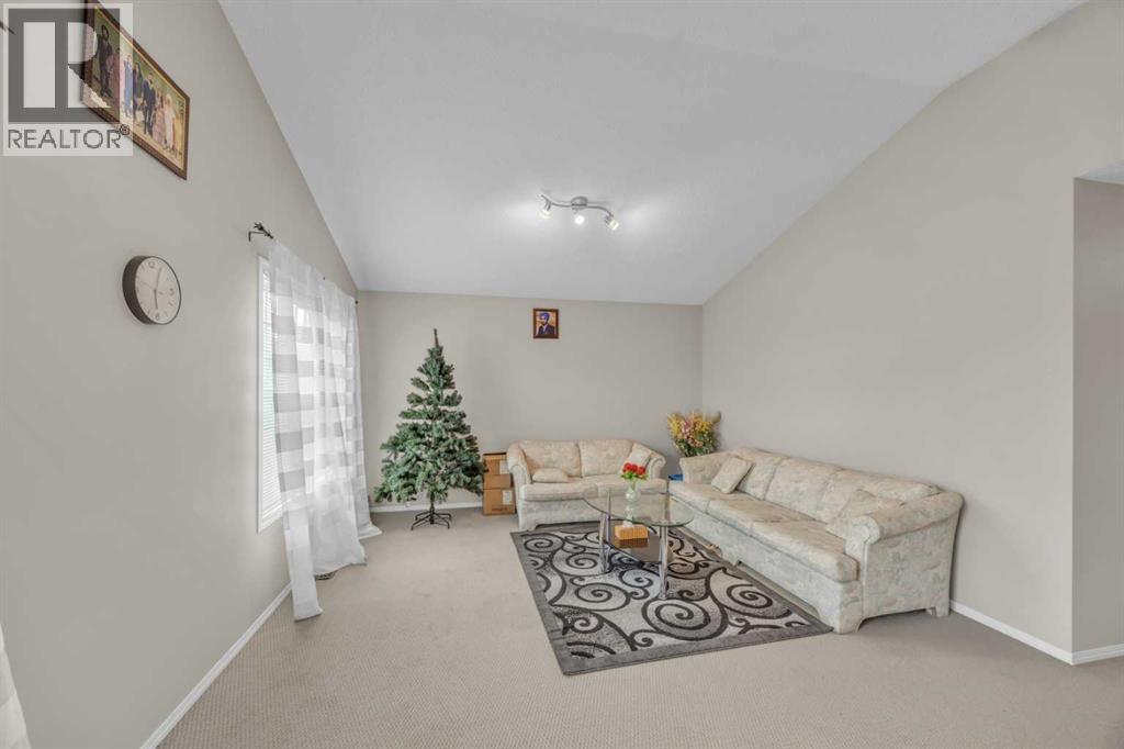 814 Copperfield Boulevard Se, Calgary, Alberta  T2Z 4R7 - Photo 32 - A2266120