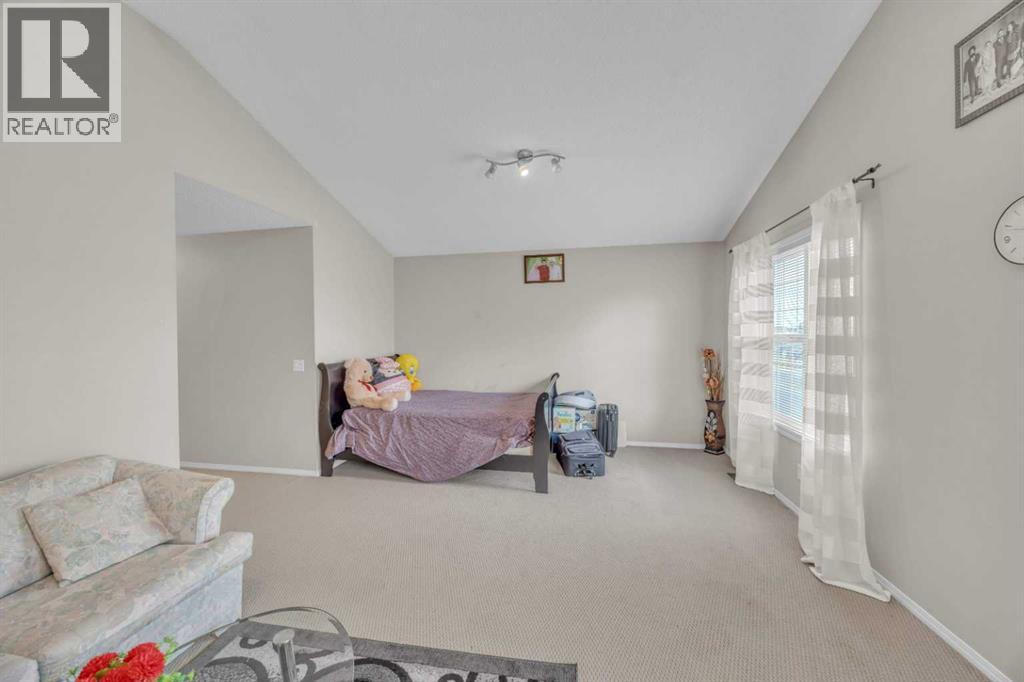 814 Copperfield Boulevard Se, Calgary, Alberta  T2Z 4R7 - Photo 33 - A2266120