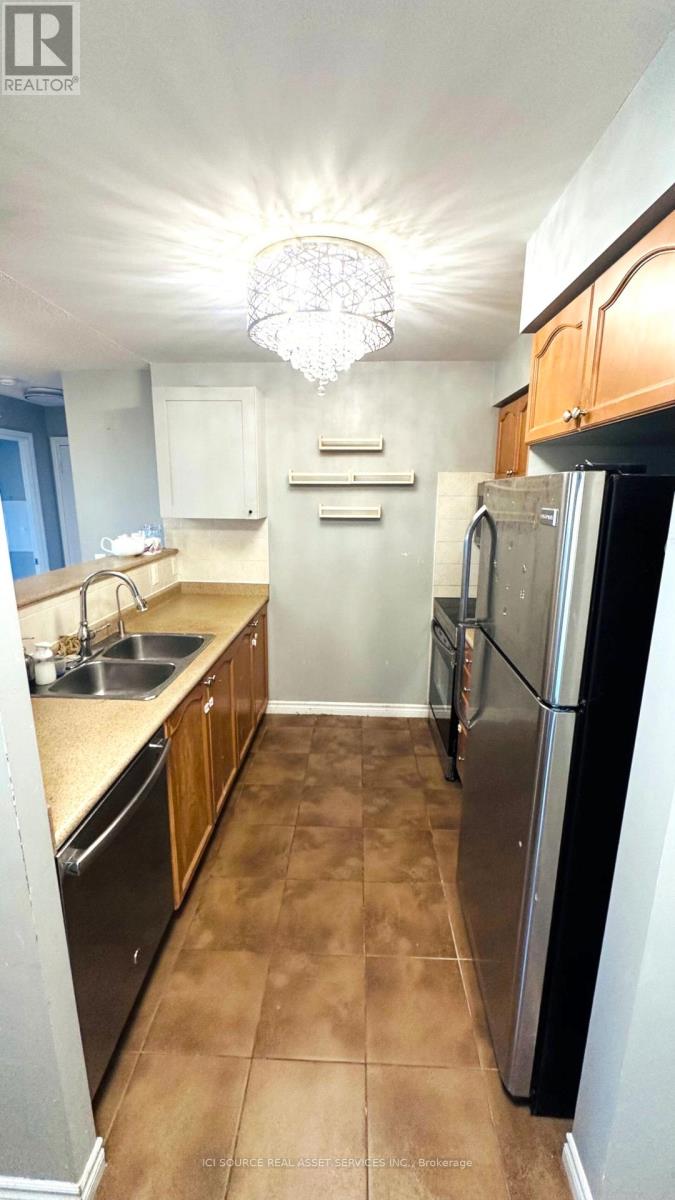 2717 - 700 Humberwood Boulevard, Toronto, Ontario  M9W 7J4 - Photo 3 - W12458328