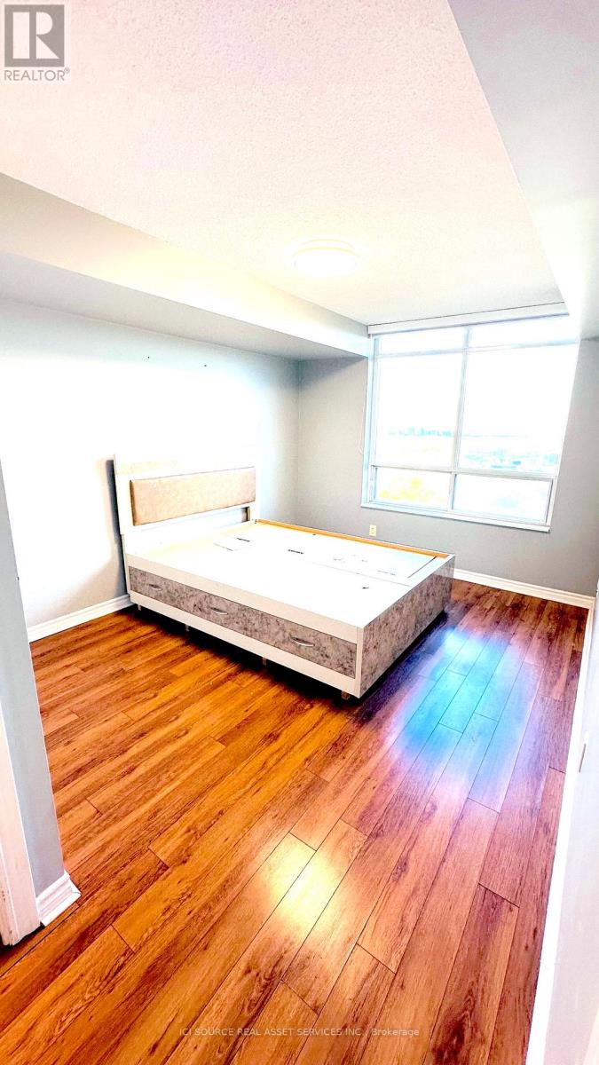 2717 - 700 Humberwood Boulevard, Toronto, Ontario  M9W 7J4 - Photo 5 - W12458328