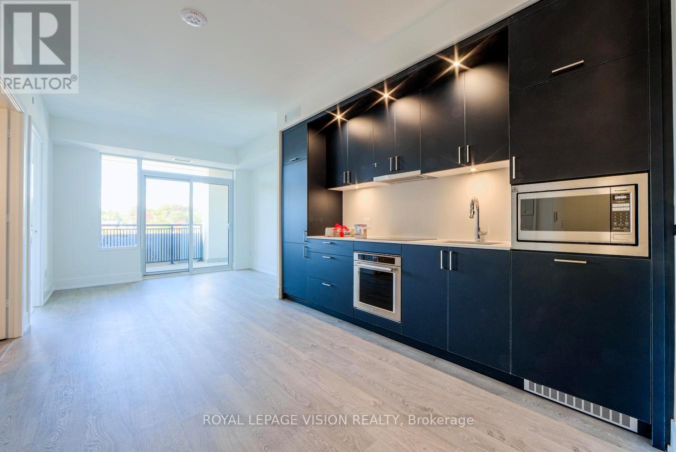 412 - 259 The Kingsway, Toronto, Ontario  M9A 0G2 - Photo 12 - W12477552