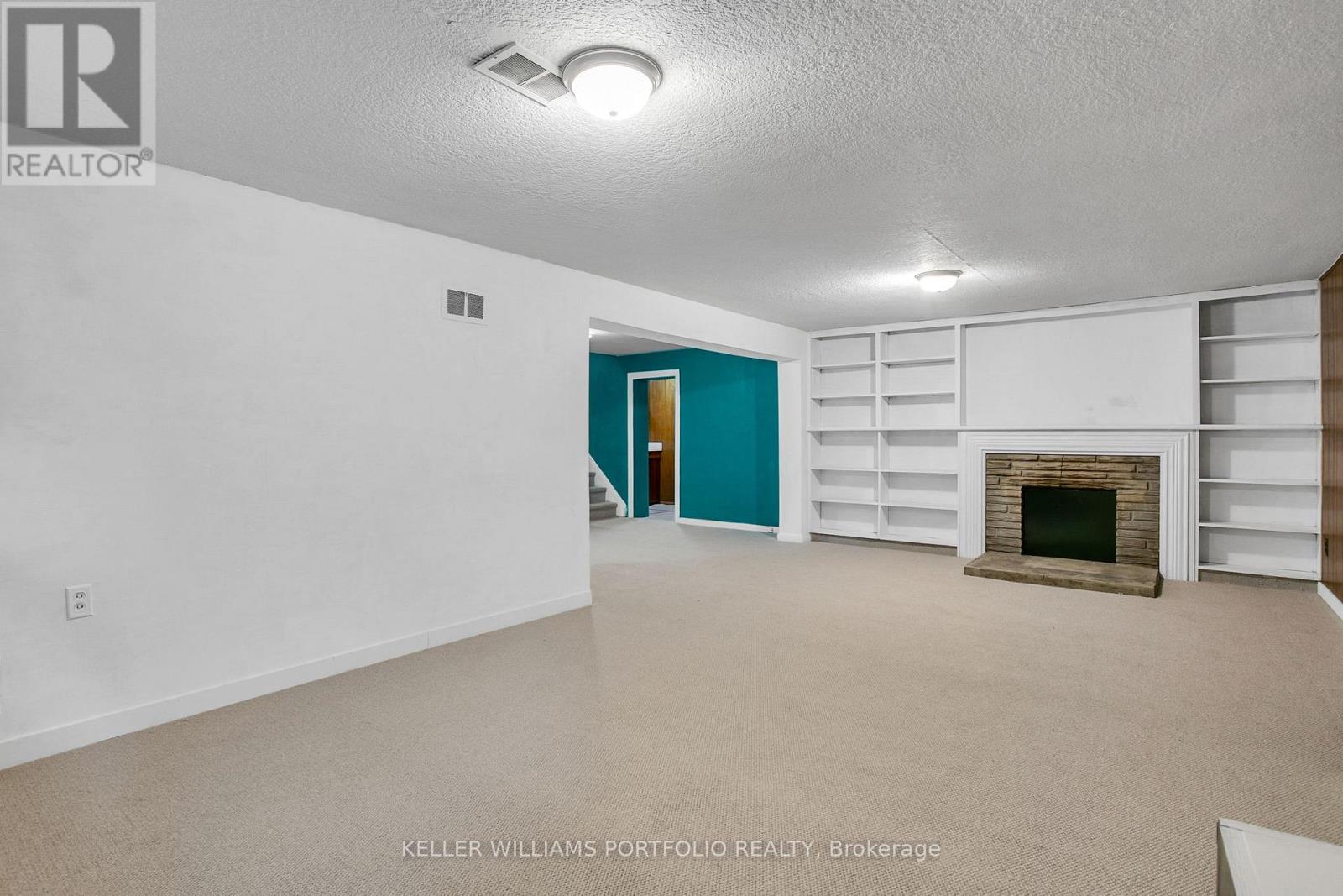 106 Botfield Avenue, Toronto, Ontario  M9B 4E5 - Photo 26 - W12475974