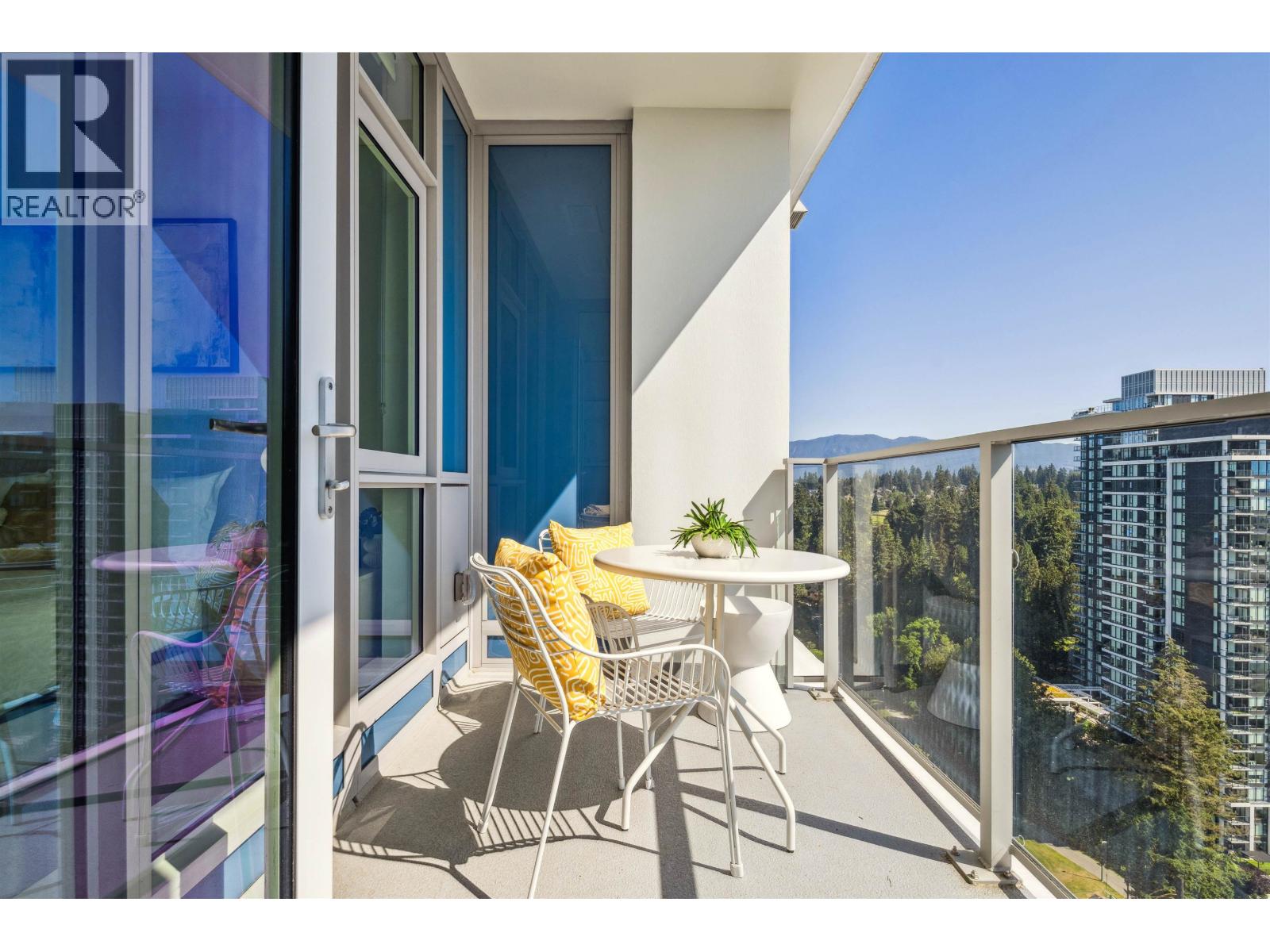 2503 555 Sydney Avenue, Coquitlam, British Columbia  V3K 0G5 - Photo 10 - R3061322