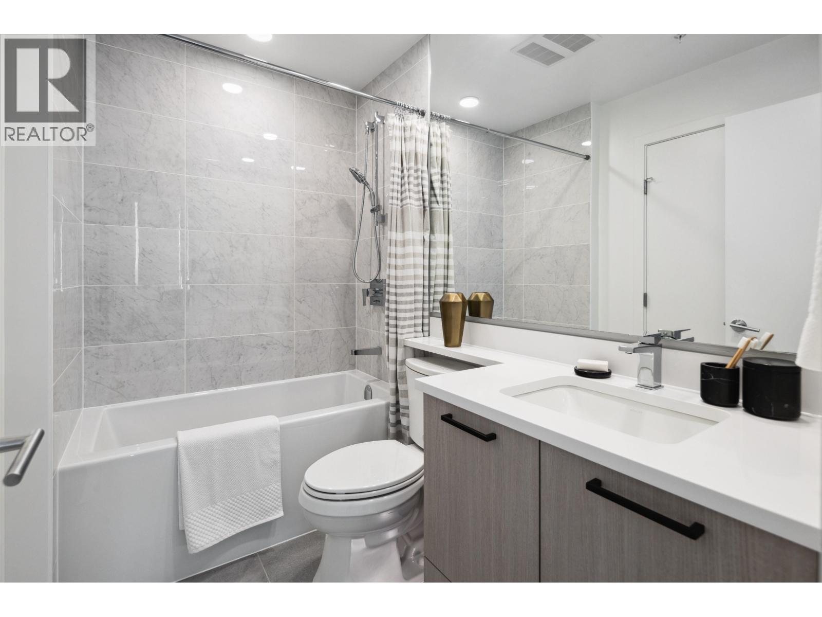 2503 555 Sydney Avenue, Coquitlam, British Columbia  V3K 0G5 - Photo 15 - R3061322