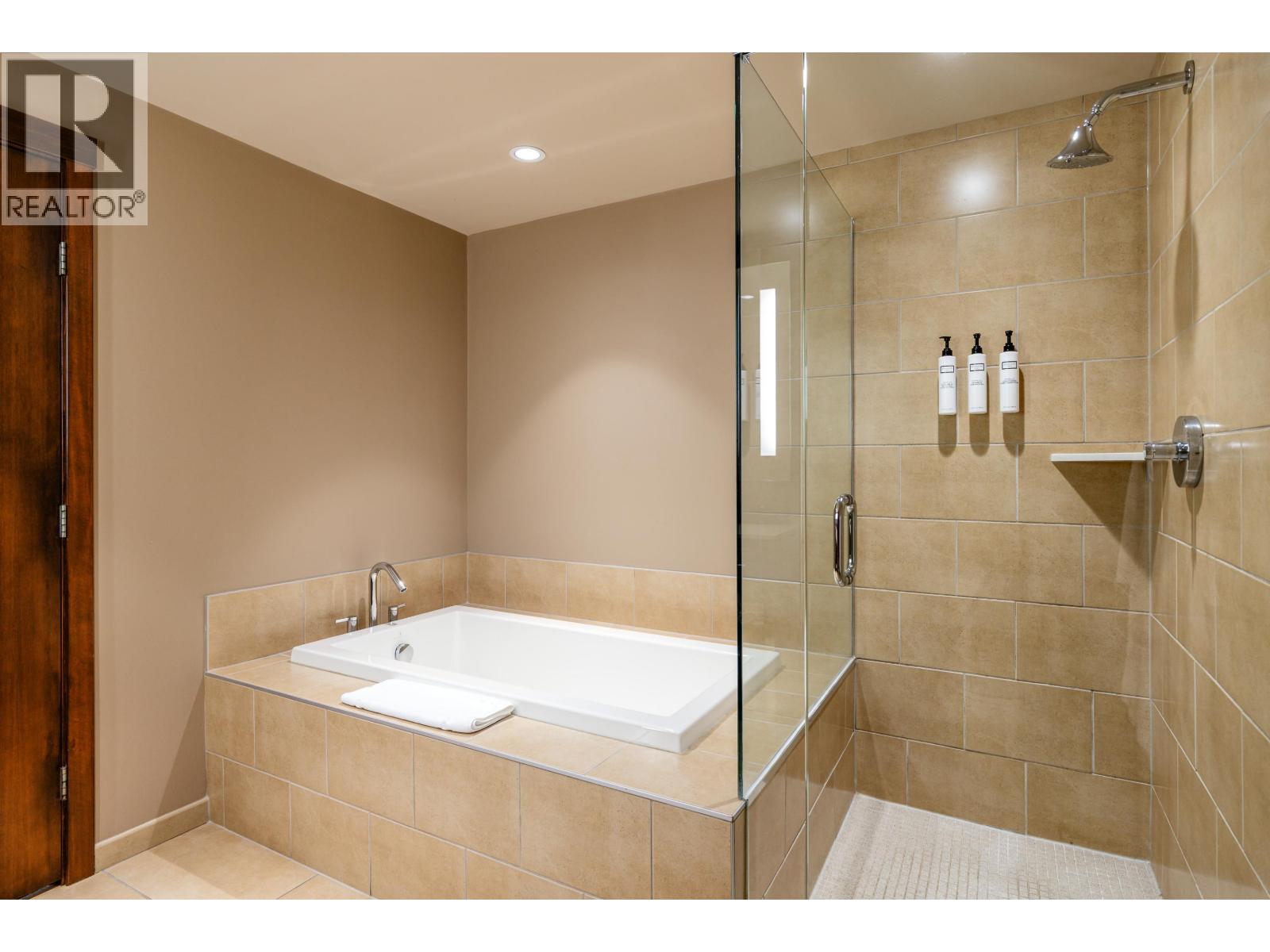 401c 2020 London Lane, Whistler, British Columbia  V8E 0B6 - Photo 18 - R3061329