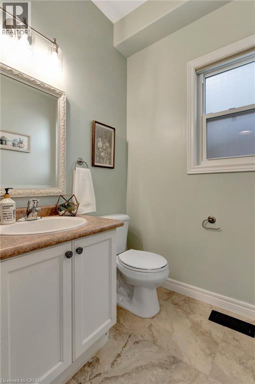 42 Verona Street, Kitchener, Ontario  N2R 1T4 - Photo 9 - 40775353