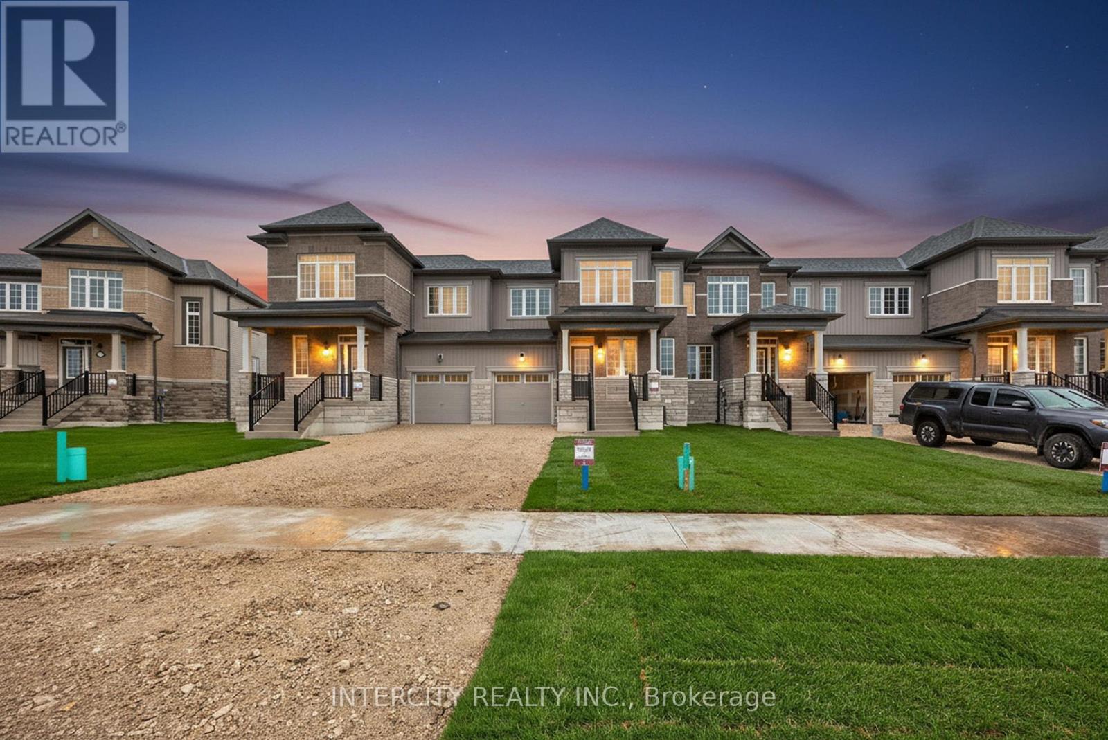 9 AVALON DRIVE, Wasaga Beach, Ontario