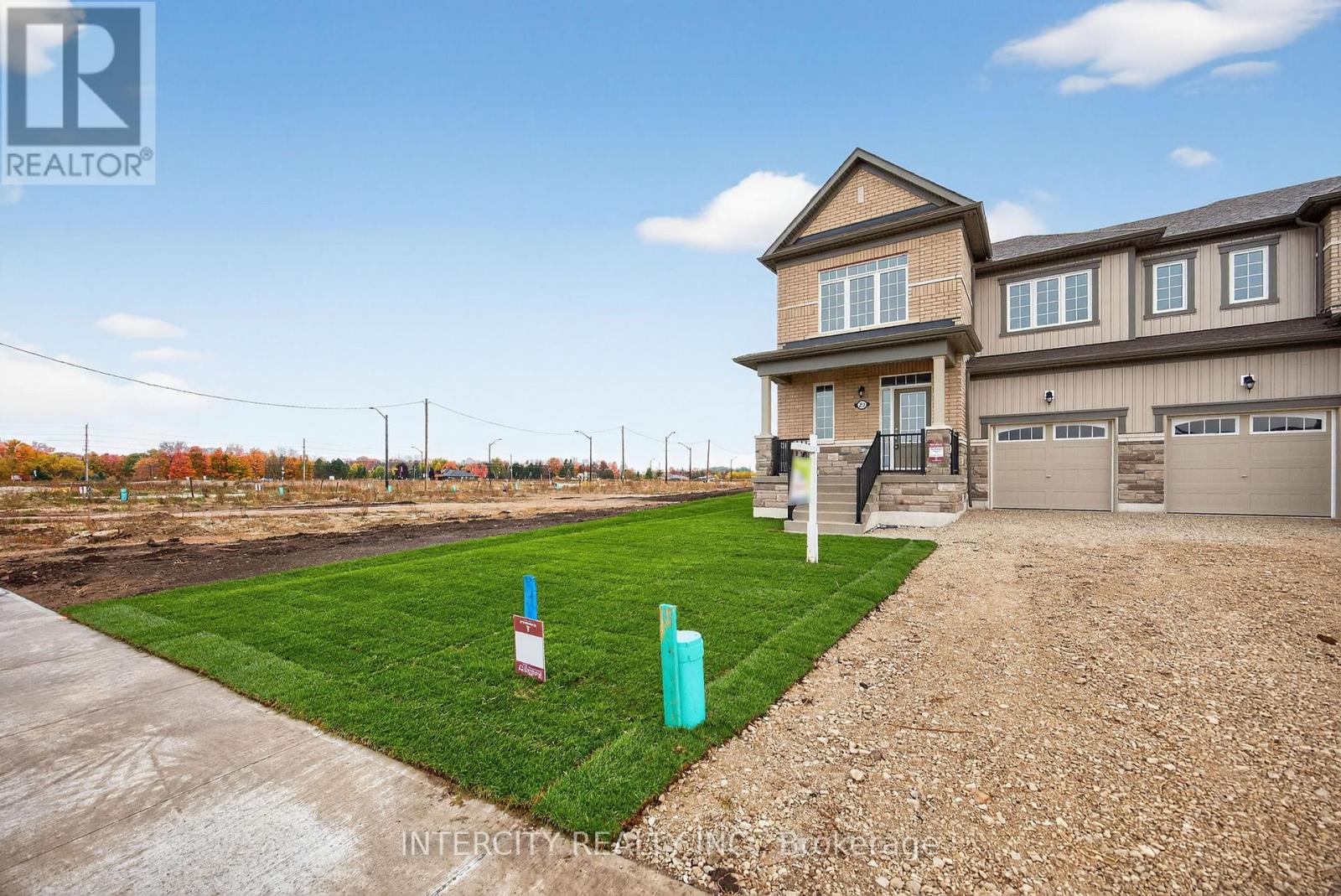 23 Avalon Drive, Wasaga Beach, Ontario  L9R 0M2 - Photo 34 - S12389574