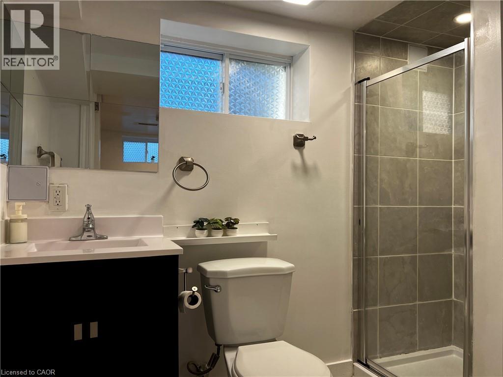 4424 Sixth Avenue Unit# Bsmt, Niagara Falls, Ontario  L2E 4T1 - Photo 6 - 40781729