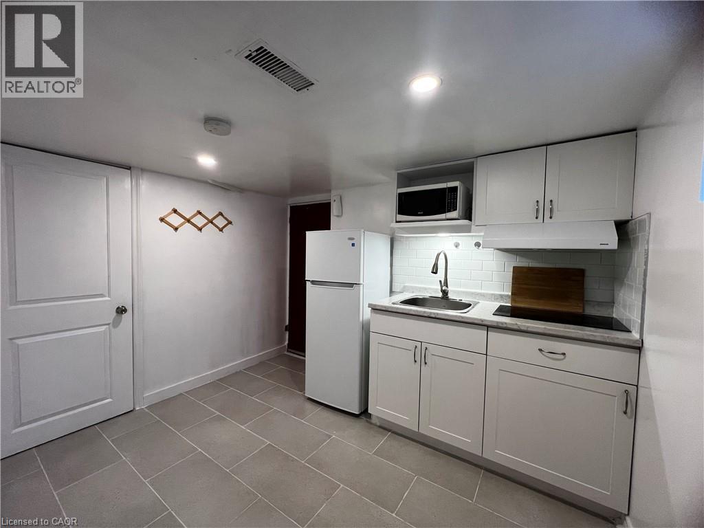 4424 SIXTH Avenue Unit# BSMT, niagara falls, Ontario