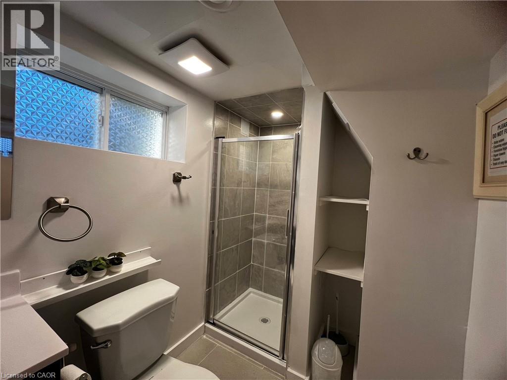 4424 Sixth Avenue Unit# Bsmt, Niagara Falls, Ontario  L2E 4T1 - Photo 4 - 40781729
