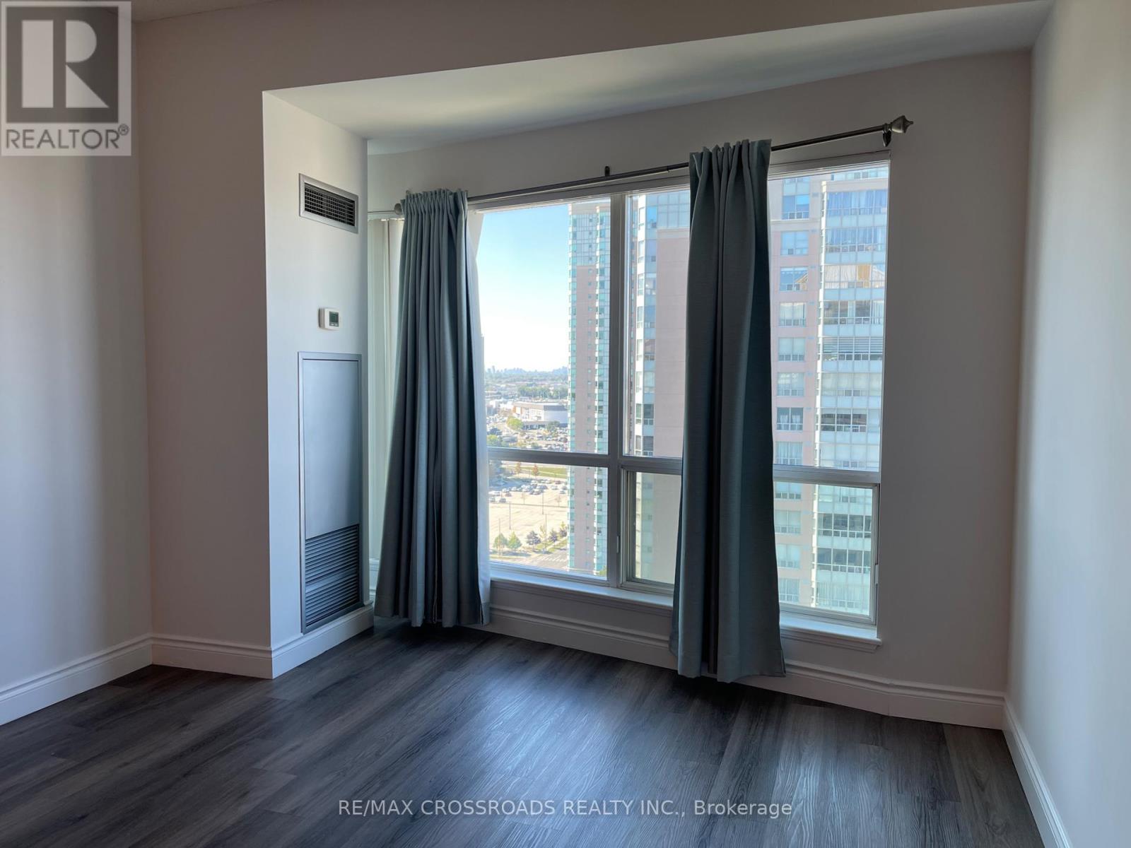 Ph108 - 18 Lee Centre Drive, Toronto, Ontario  M1H 3H5 - Photo 11 - E12478009