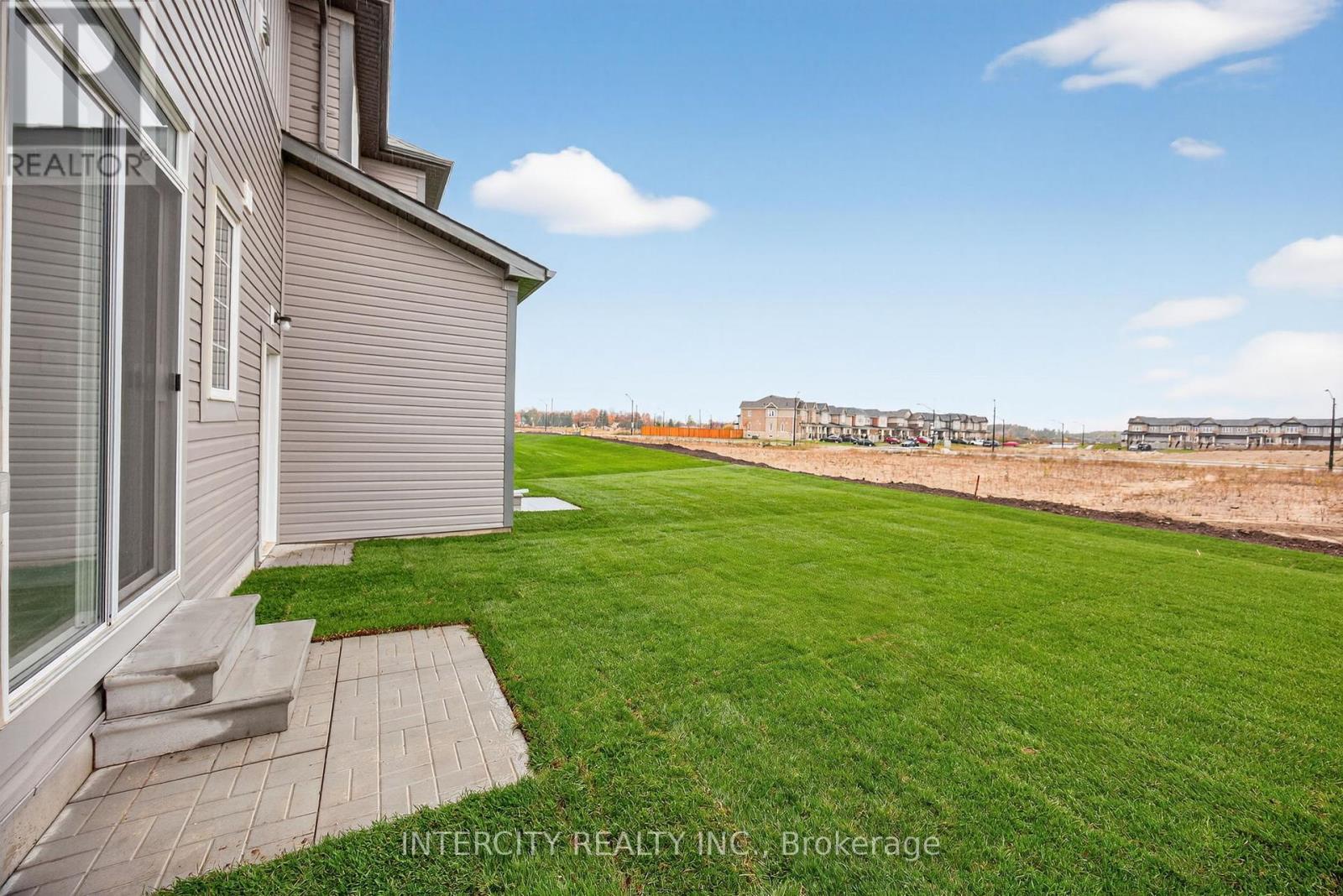 9 Avalon Drive, Wasaga Beach, Ontario  L9R 0M2 - Photo 30 - S12477982