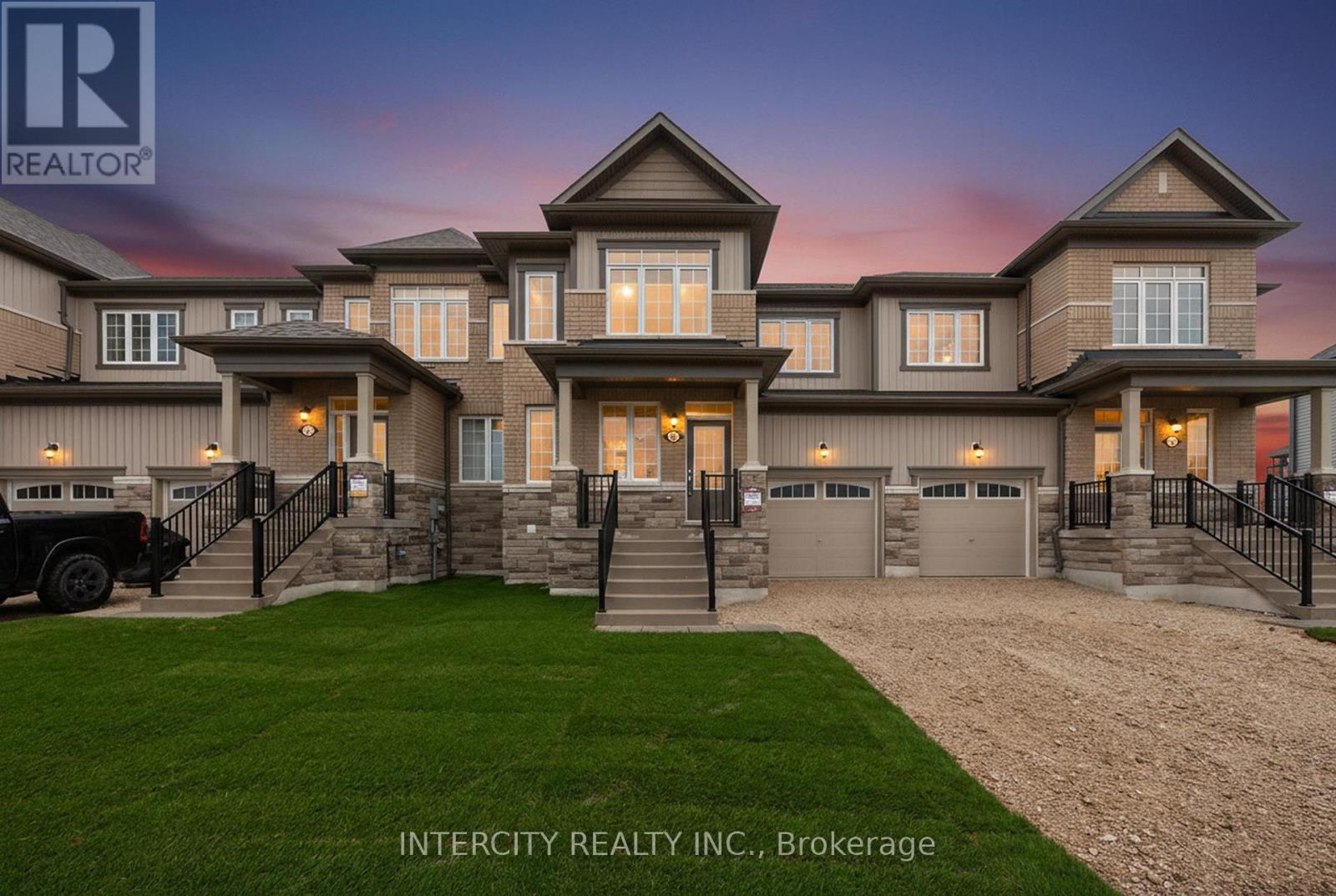 15 AVALON DRIVE, Wasaga Beach, Ontario