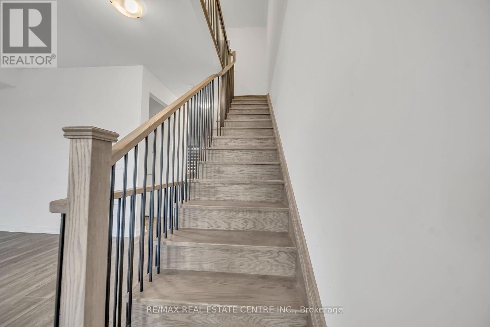 30 - 170 Attwater Drive, Cambridge, Ontario  N1R 5S2 - Photo 13 - X12470696