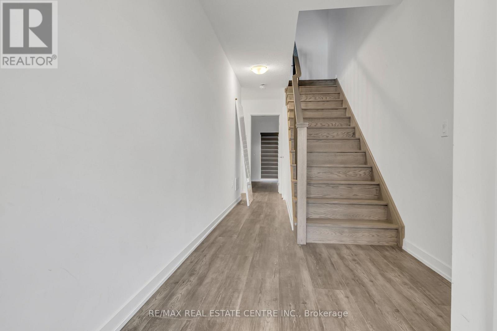 30 - 170 Attwater Drive, Cambridge, Ontario  N1R 5S2 - Photo 5 - X12470696