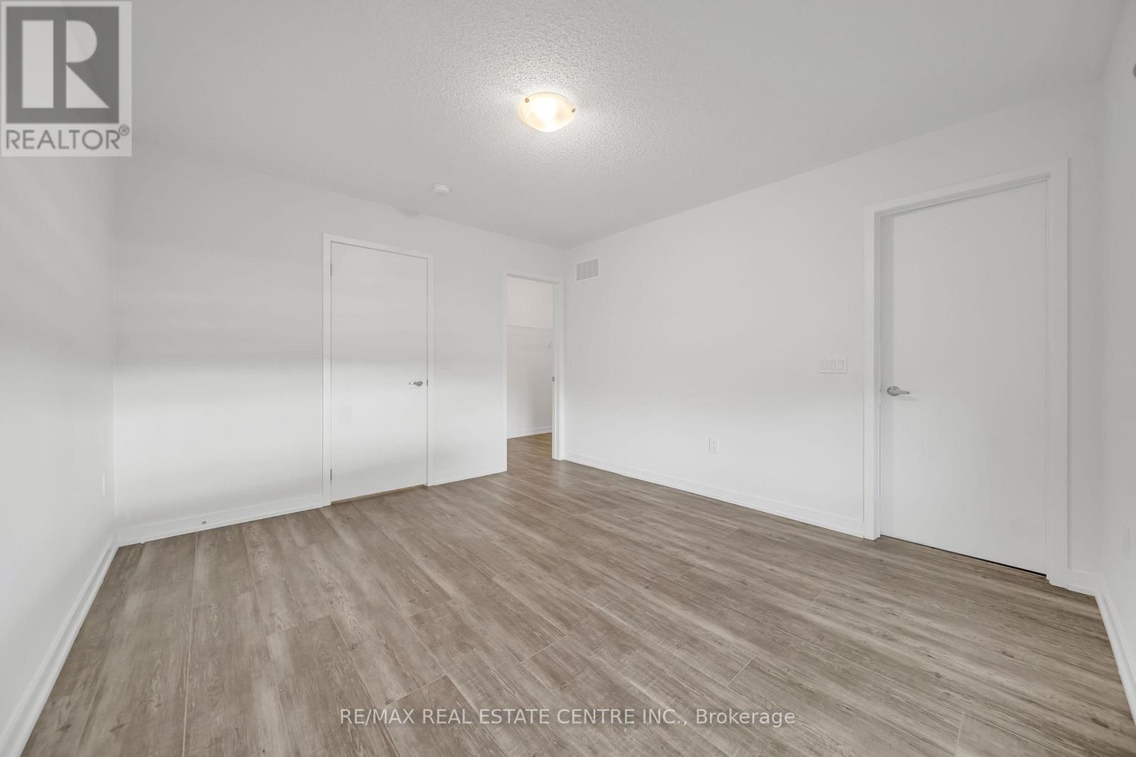30 - 170 Attwater Drive, Cambridge, Ontario  N1R 5S2 - Photo 15 - X12470696