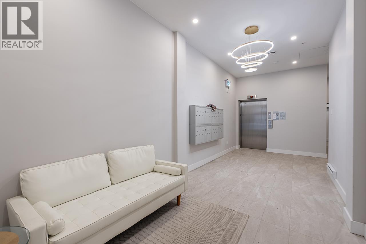 406 3050 Kingsway, Vancouver, British Columbia  V5R 5J7 - Photo 4 - R3060344