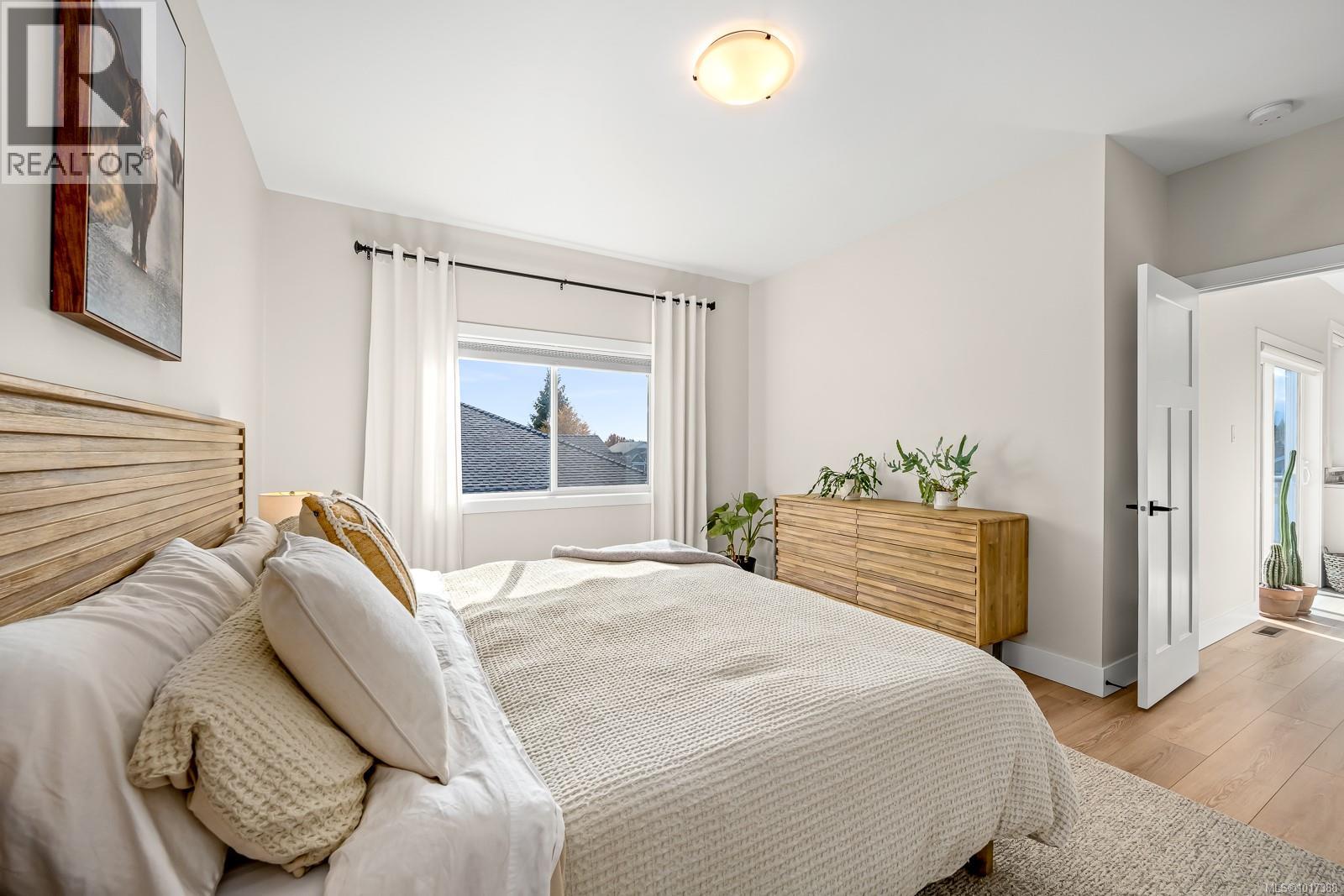 864 Grumman Pl, Comox, British Columbia  V9M 4H9 - Photo 17 - 1017388