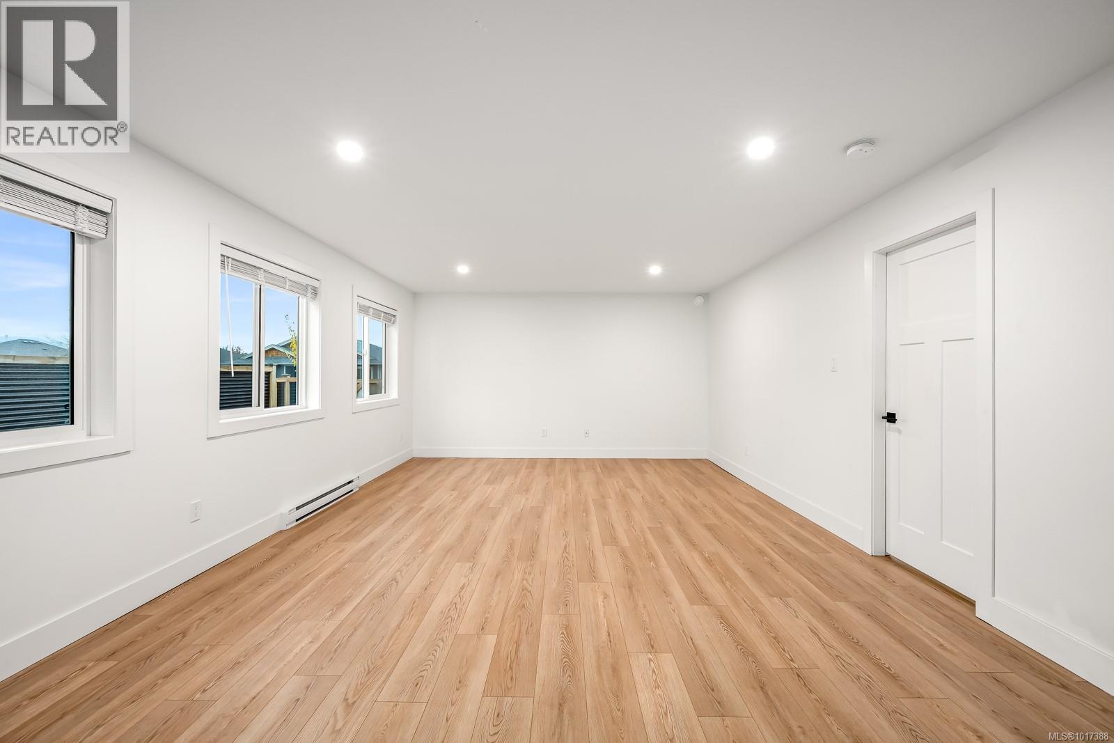 864 Grumman Pl, Comox, British Columbia  V9M 4H9 - Photo 61 - 1017388