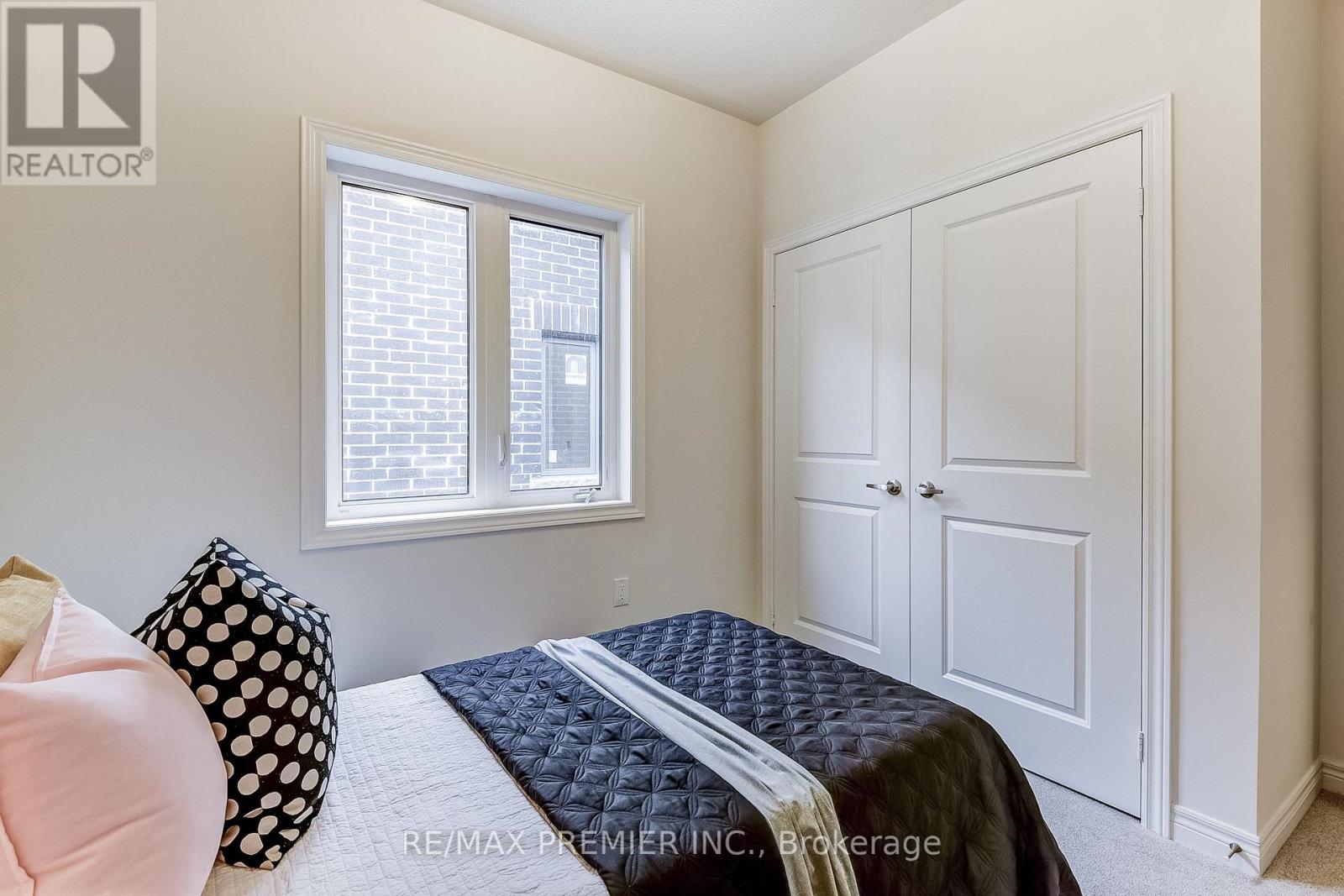 1267 Talisman Manor, Pickering, Ontario  L1X 0K4 - Photo 27 - E12446661