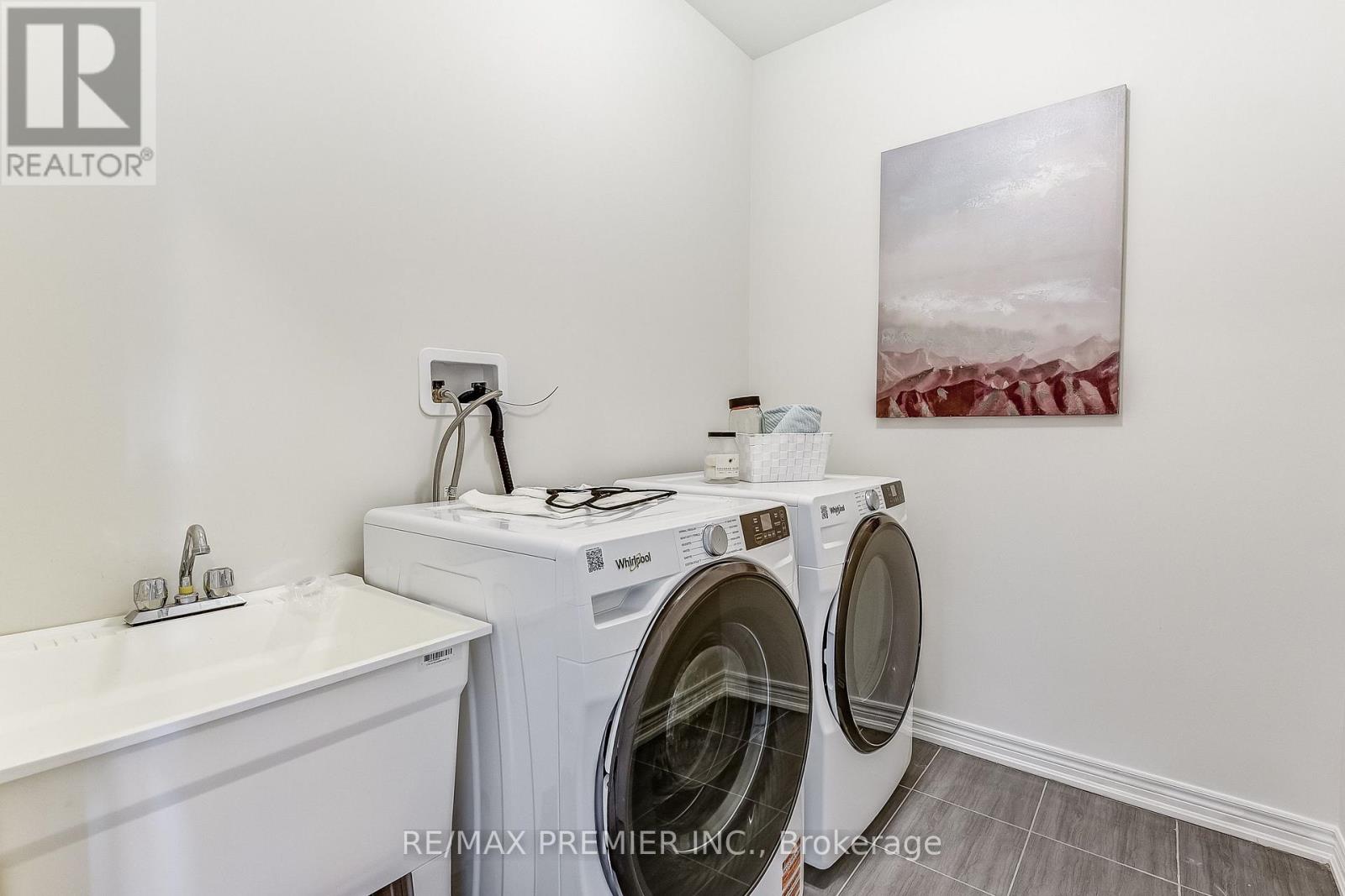 1267 Talisman Manor, Pickering, Ontario  L1X 0K4 - Photo 38 - E12446661