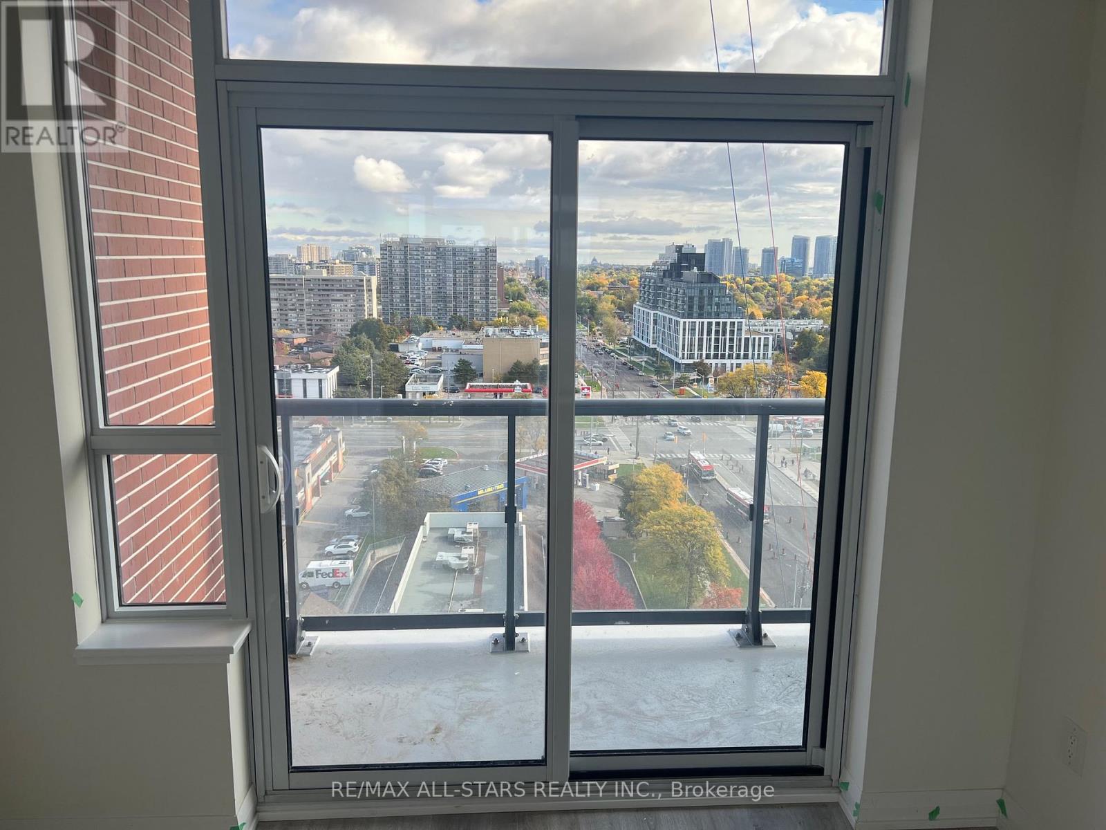 1430 - 3270 Sheppard Avenue E, Toronto, Ontario  M1T 0B3 - Photo 9 - E12477042