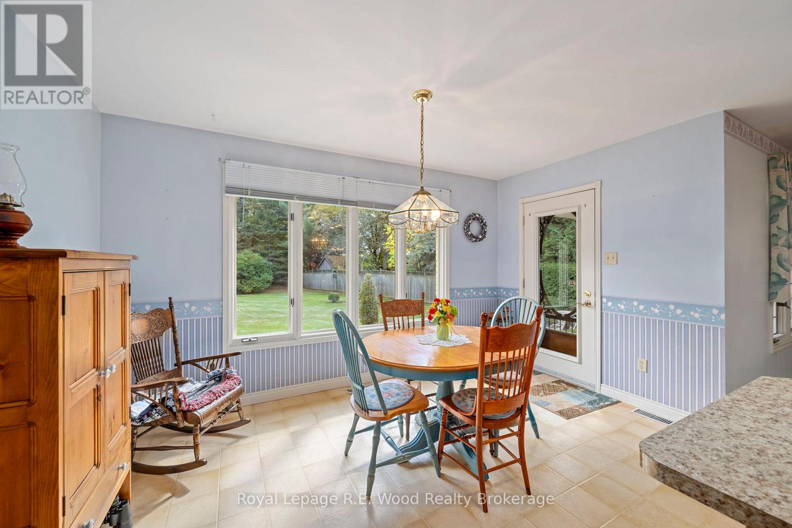 39710 Shady Lane Crescent, Southwold, Ontario  N5P 3T2 - Photo 19 - X12478450