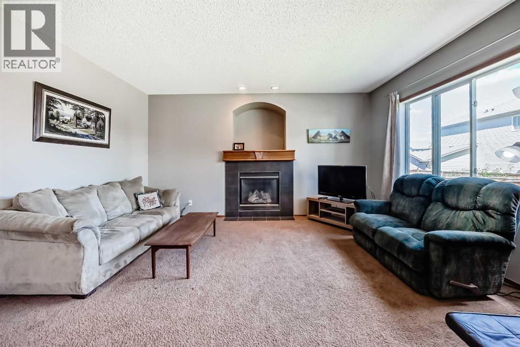 112 West Creek Meadow, Chestermere, Alberta  T1X 1T2 - Photo 14 - A2261837