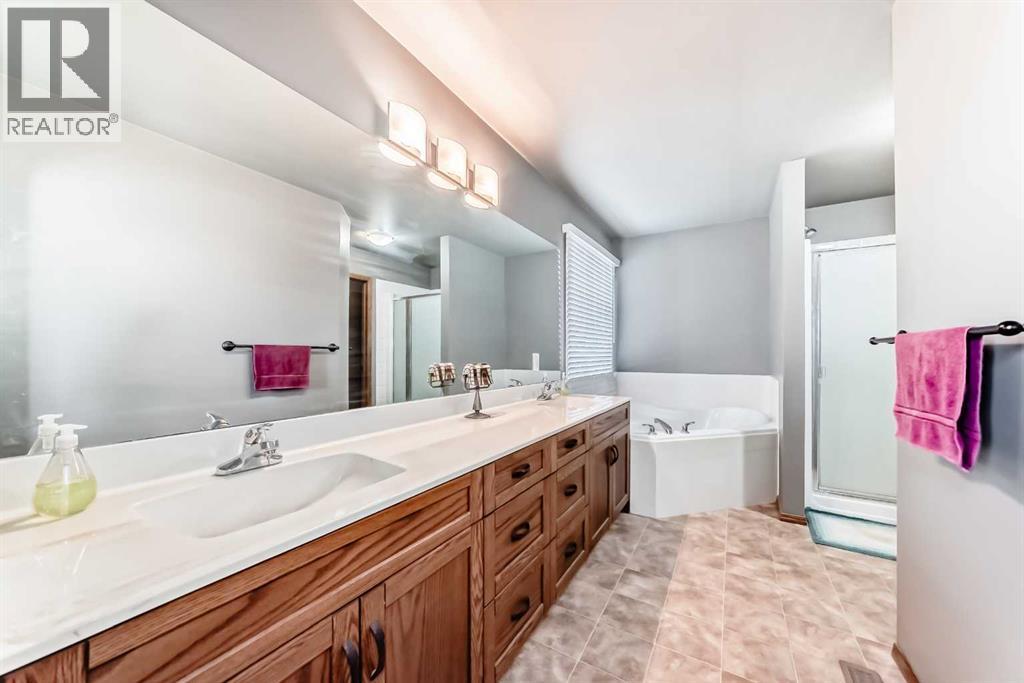 112 West Creek Meadow, Chestermere, Alberta  T1X 1T2 - Photo 22 - A2261837