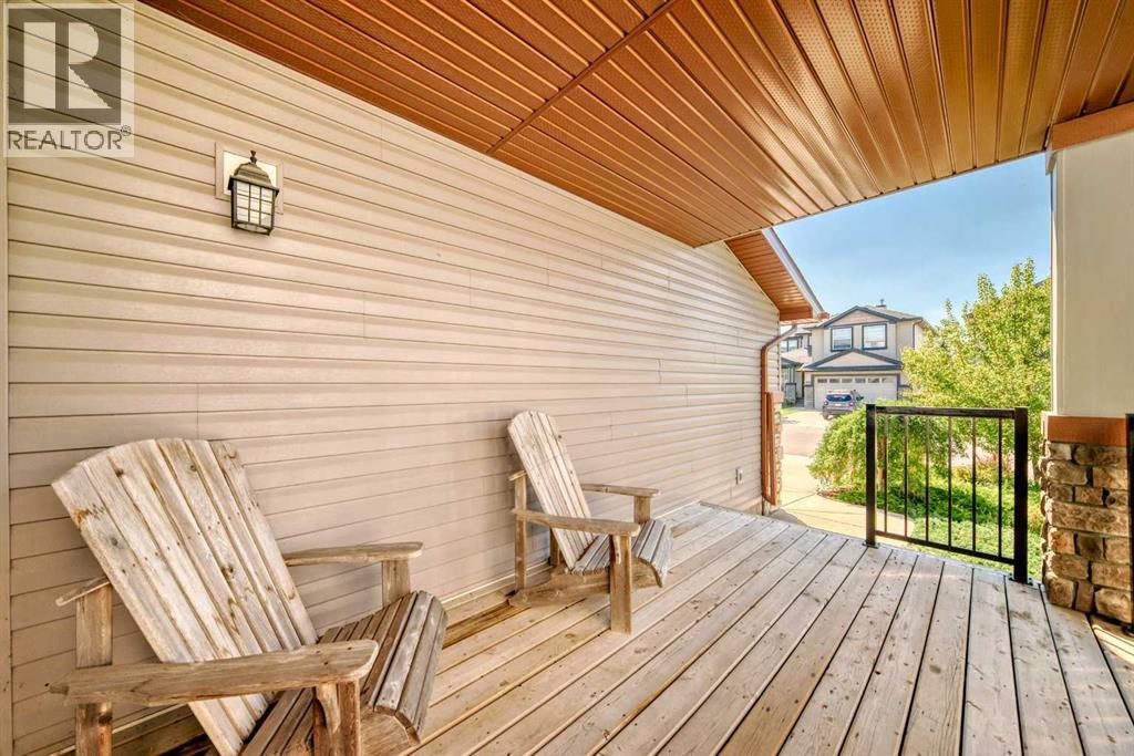 112 West Creek Meadow, Chestermere, Alberta  T1X 1T2 - Photo 5 - A2261837